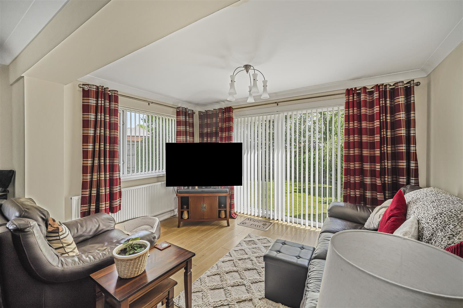 Llwyn-Yr-Hebog, Parc Gwernfadog, Morriston, Swansea, photo 10