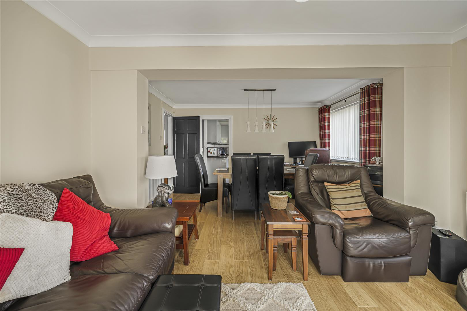 Llwyn-Yr-Hebog, Parc Gwernfadog, Morriston, Swansea, photo 11