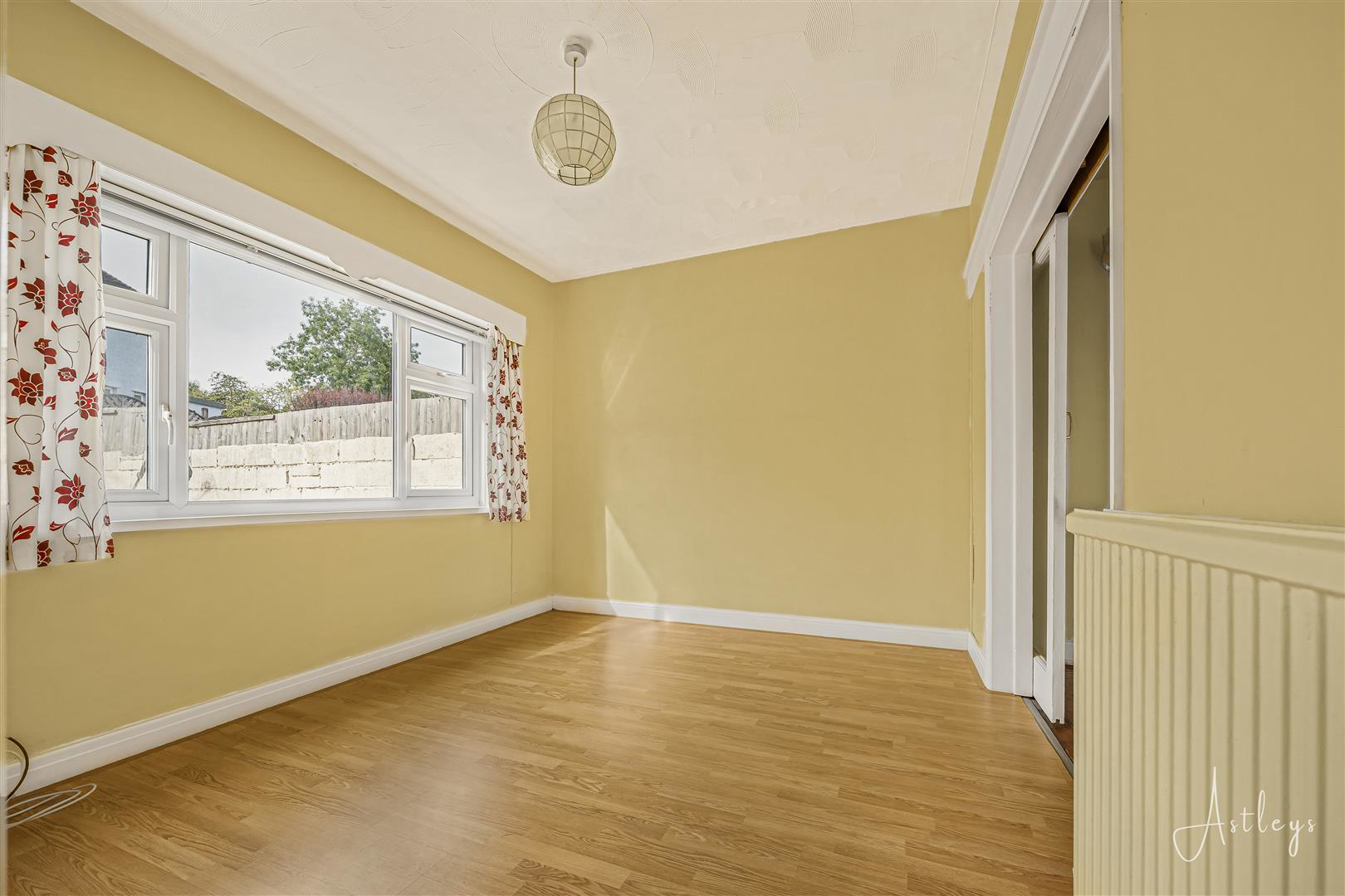 Sycamore Avenue, Neath, photo 9