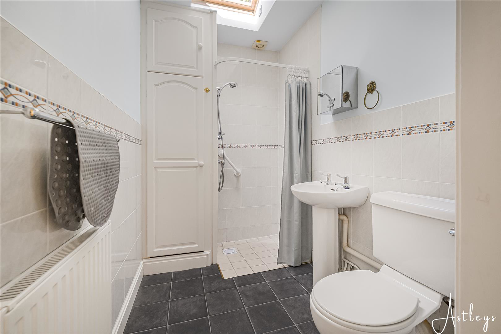 Long Acre Court, Bishopston, Swansea, photo 20