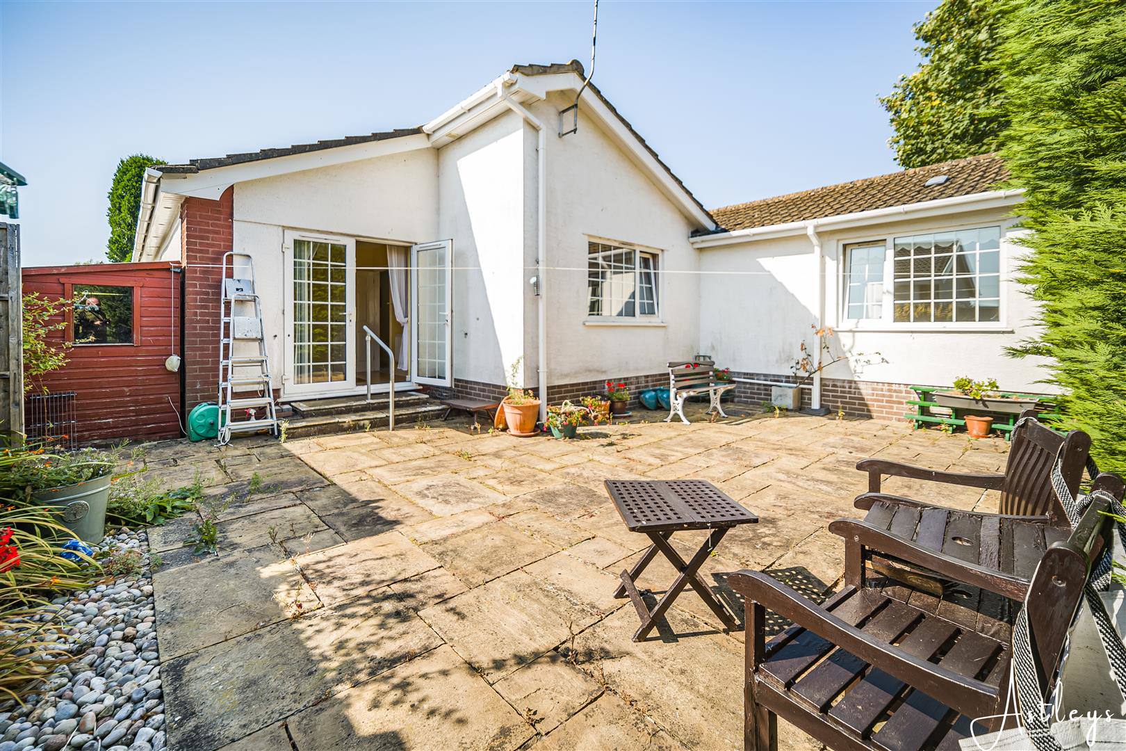 Long Acre Court, Bishopston, Swansea, photo 24