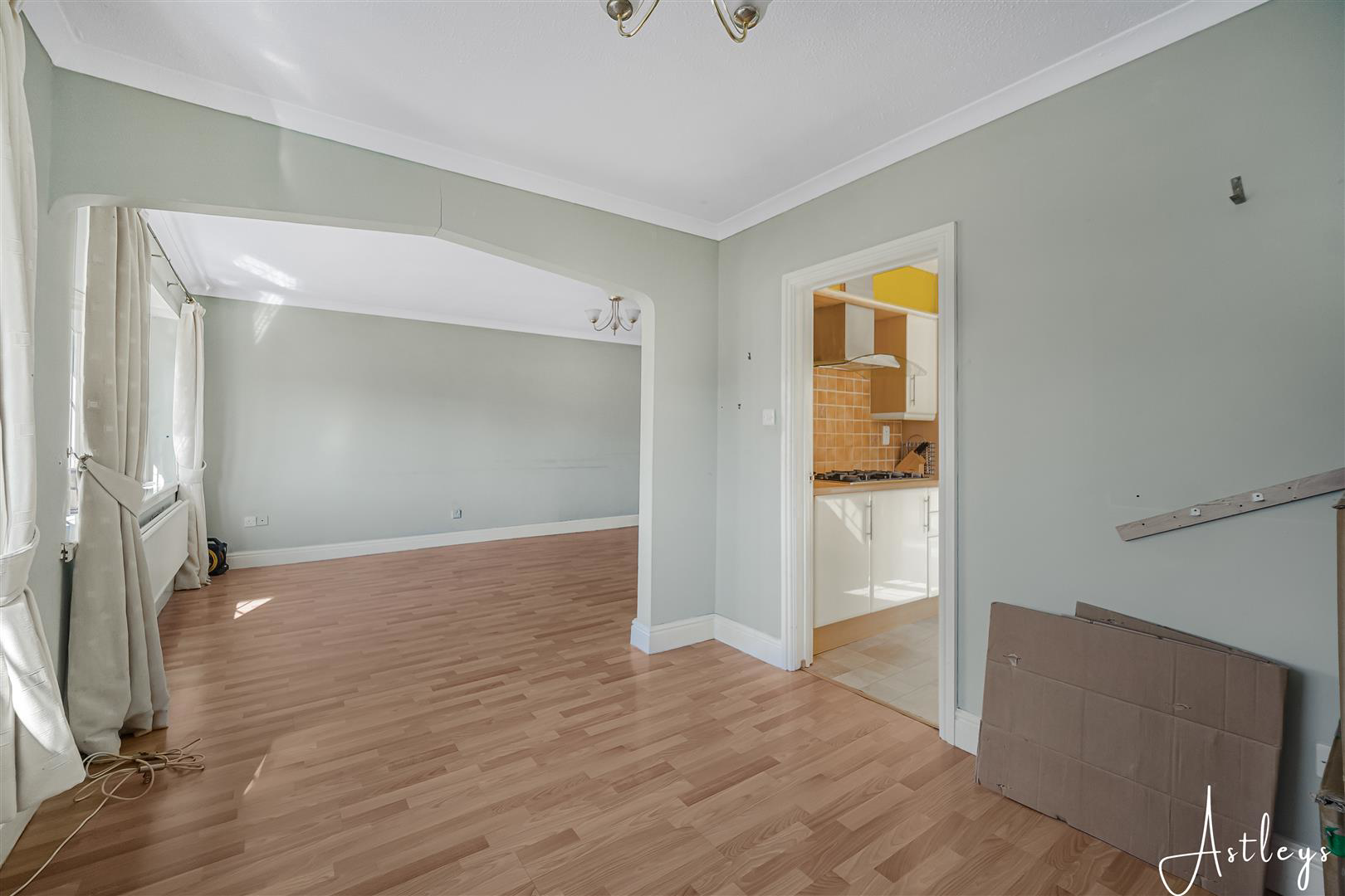 Long Acre Court, Bishopston, Swansea, photo 7