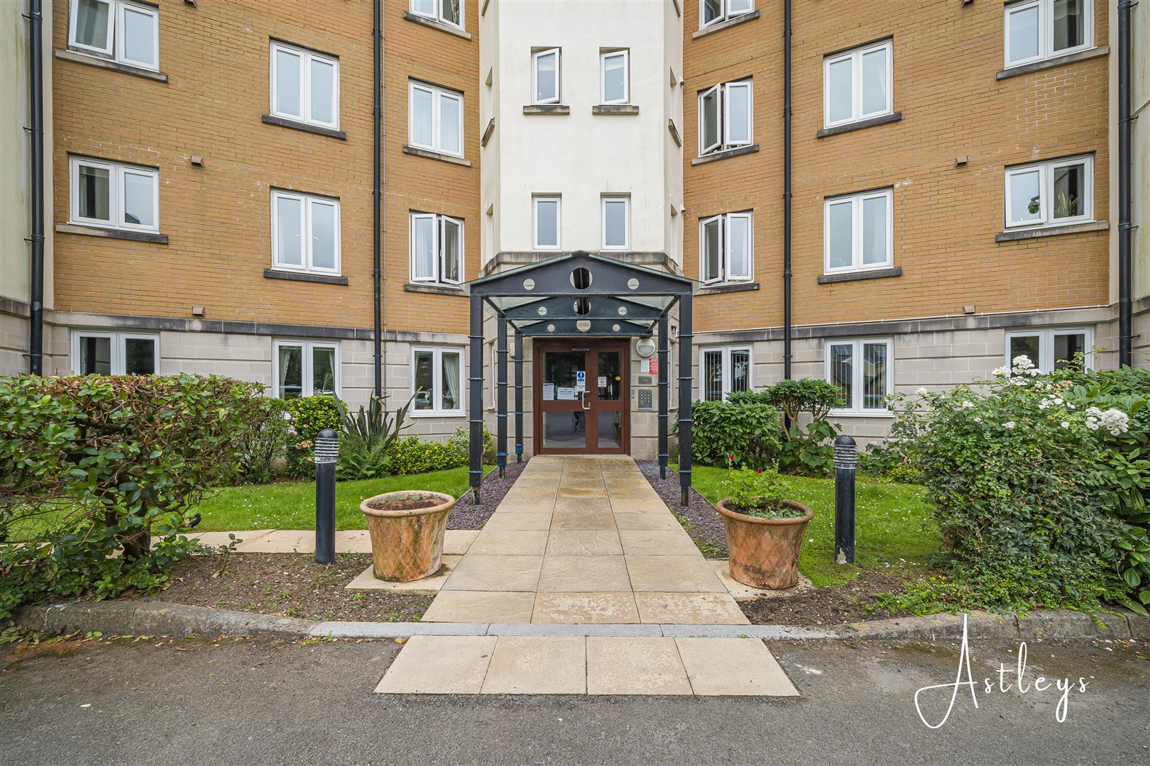 Morgan Court, St. Helens Road, Swansea, photo 12