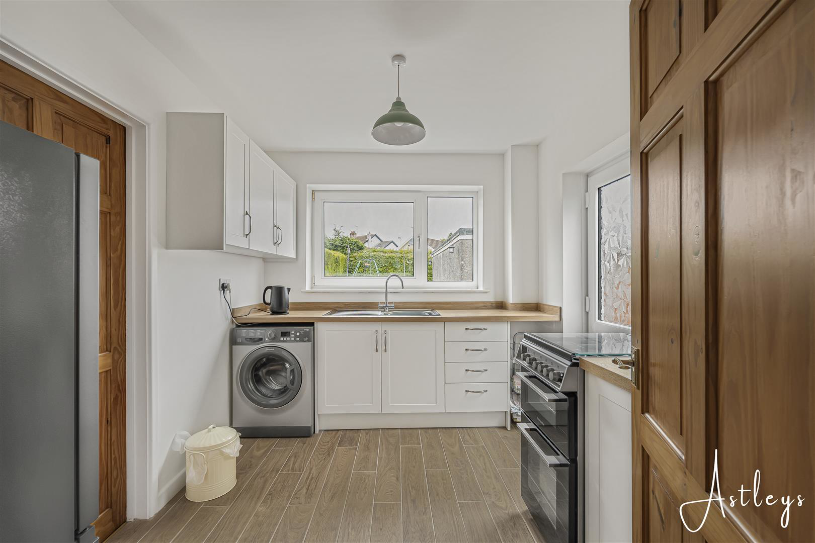 Three Cliffs Drive, Southgate, Swansea, photo 10