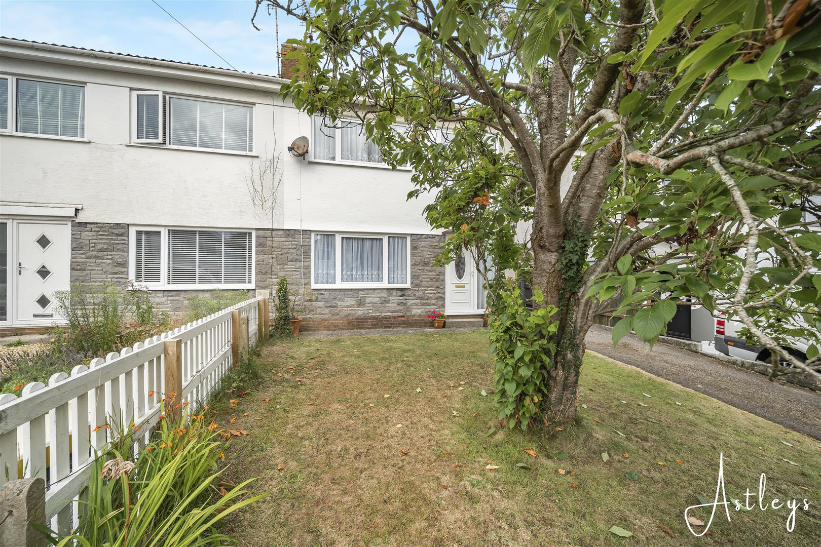 Three Cliffs Drive, Southgate, Swansea, photo 5