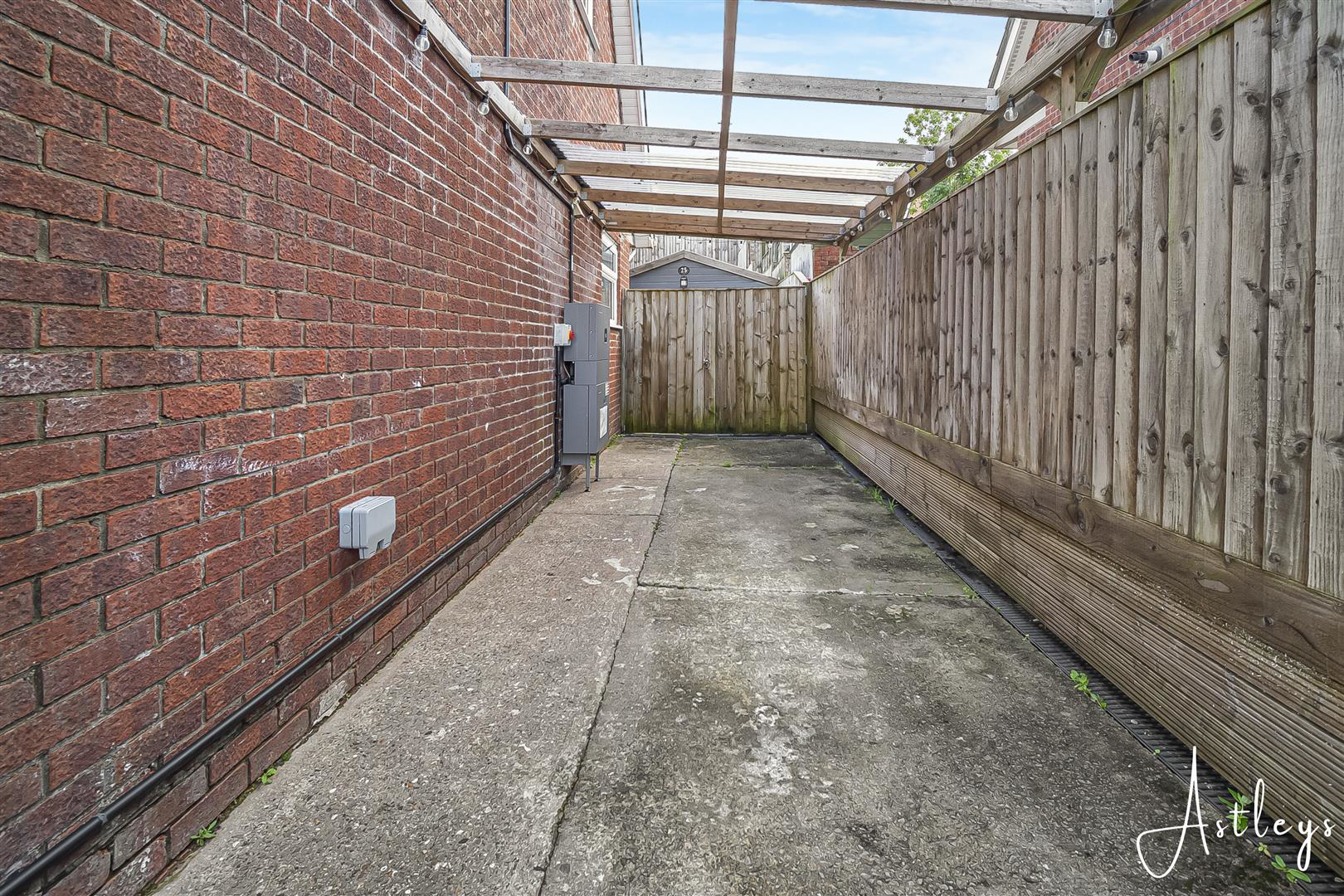 Brynau Wood, Neath, photo 19