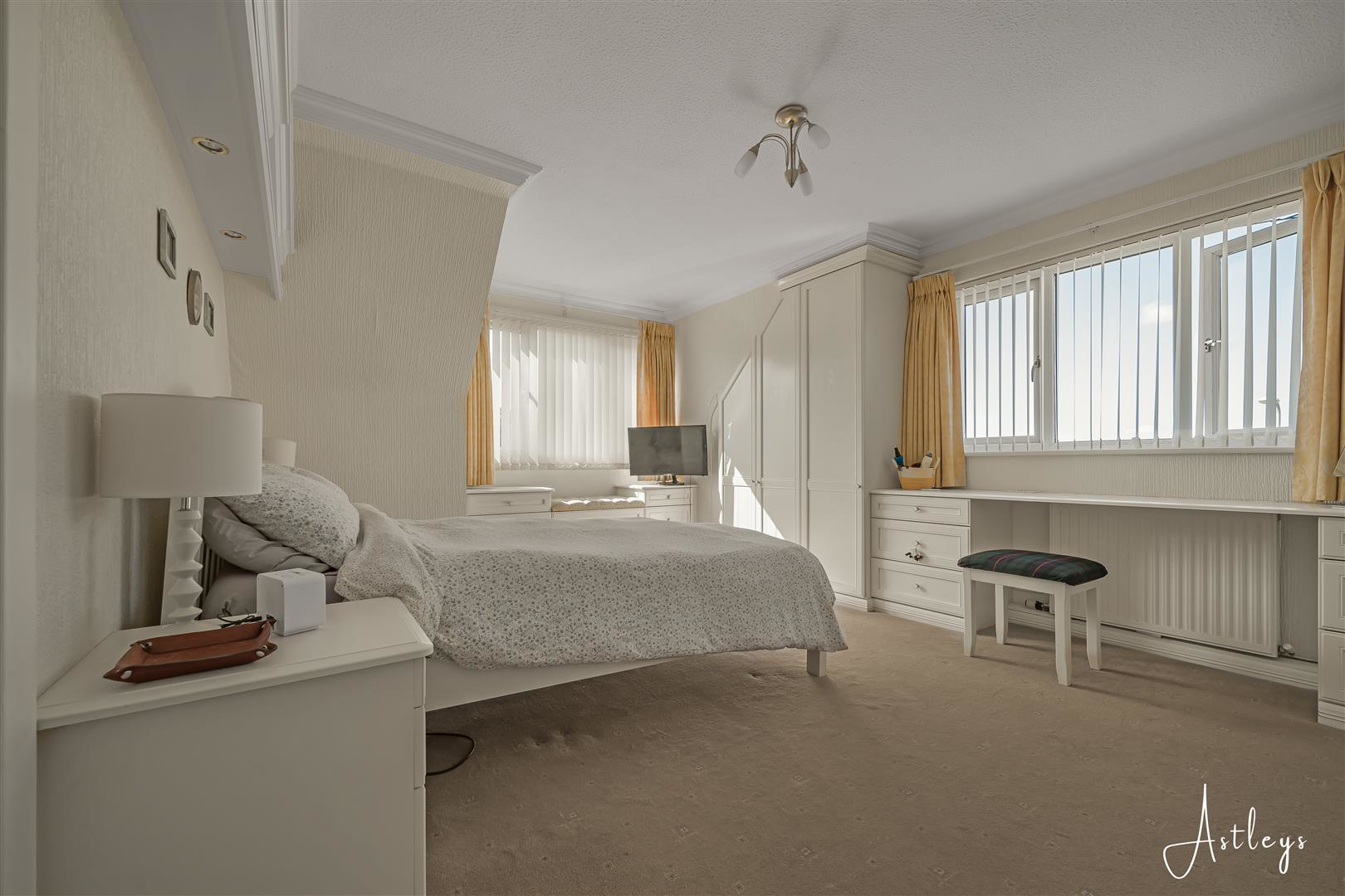 Daphne Road, Bryncoch, Neath, photo 14