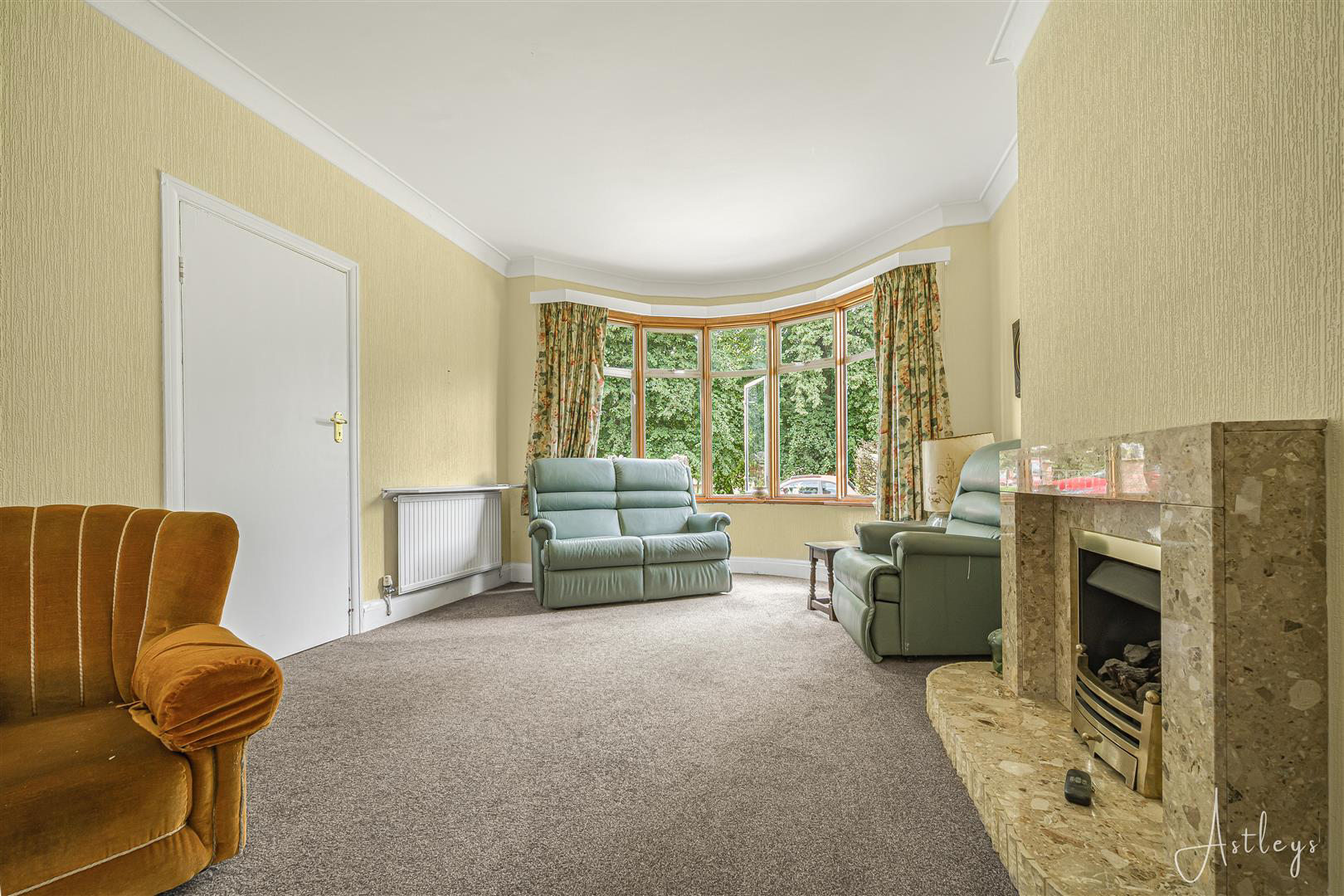 Woodside Avenue, Neath, photo 4