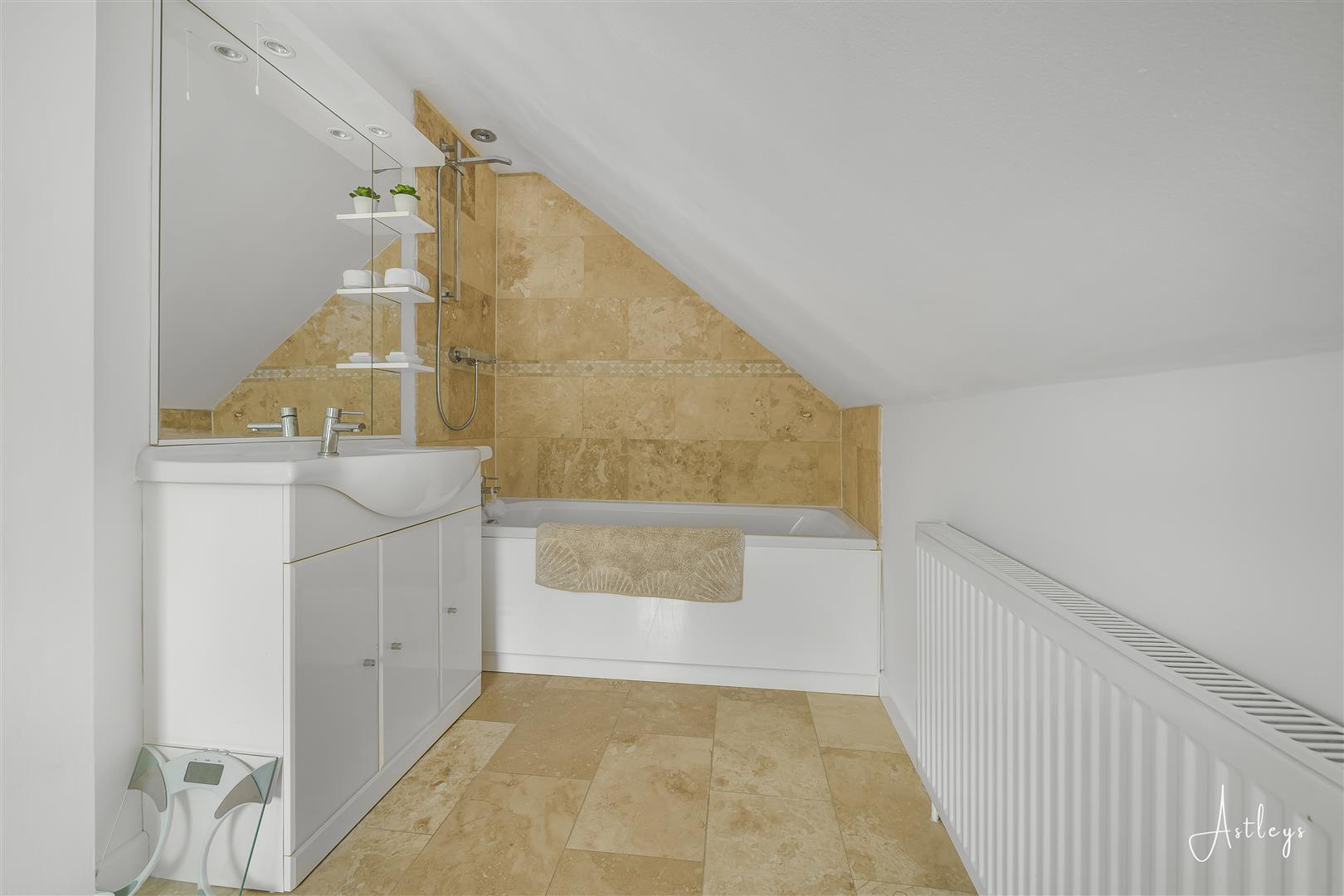 Llanmadoc, Swansea, photo 15