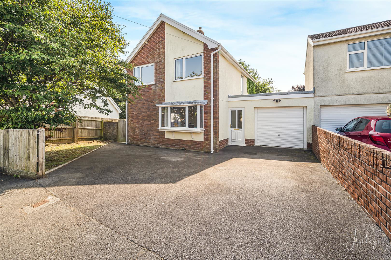 Broadmead Crescent, Bishopston, Swansea
