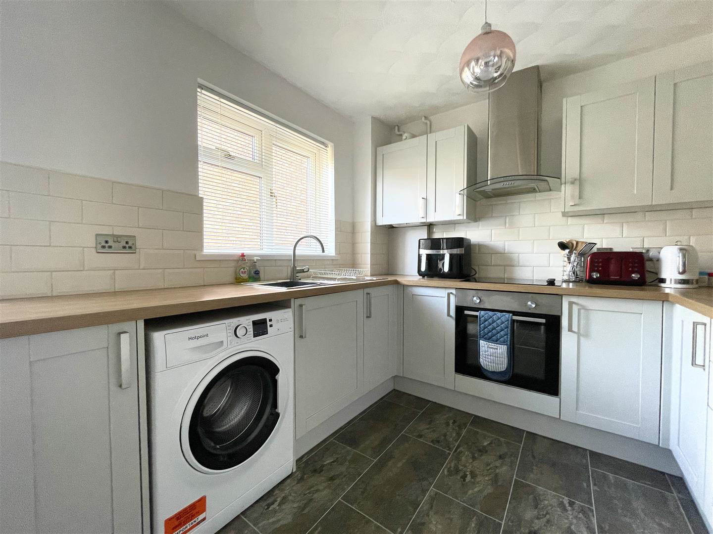 Heol Penycae, Gorseinon, Swansea, photo 8