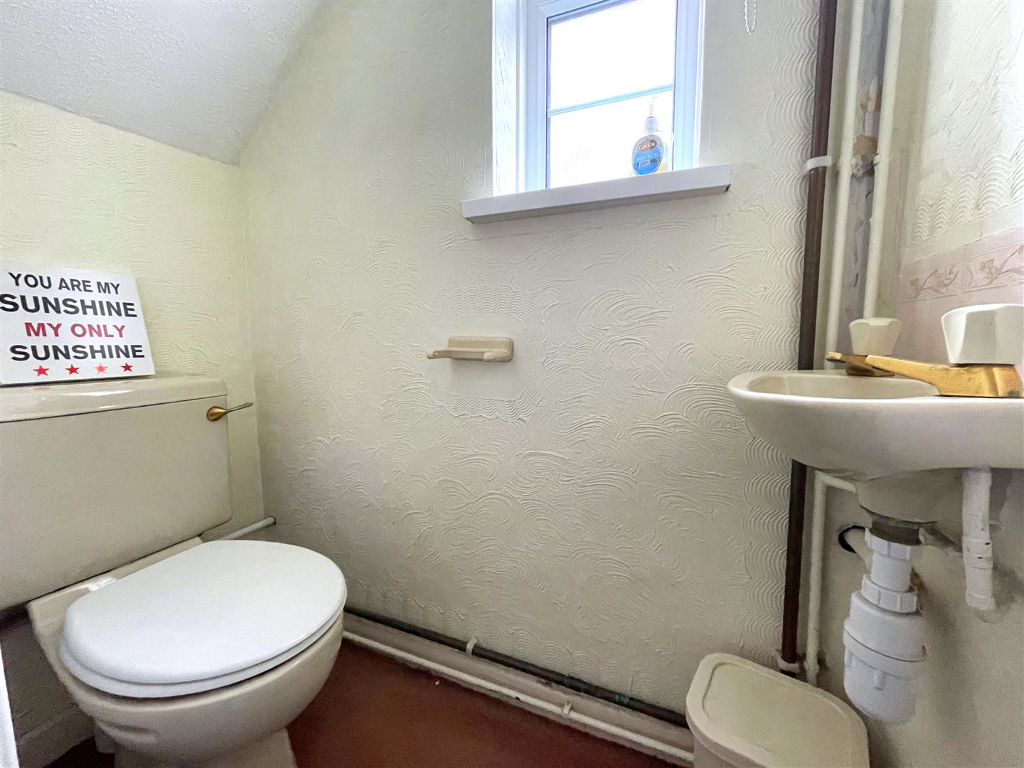 Sandringham Close, Gorseinon, Swansea, photo 7
