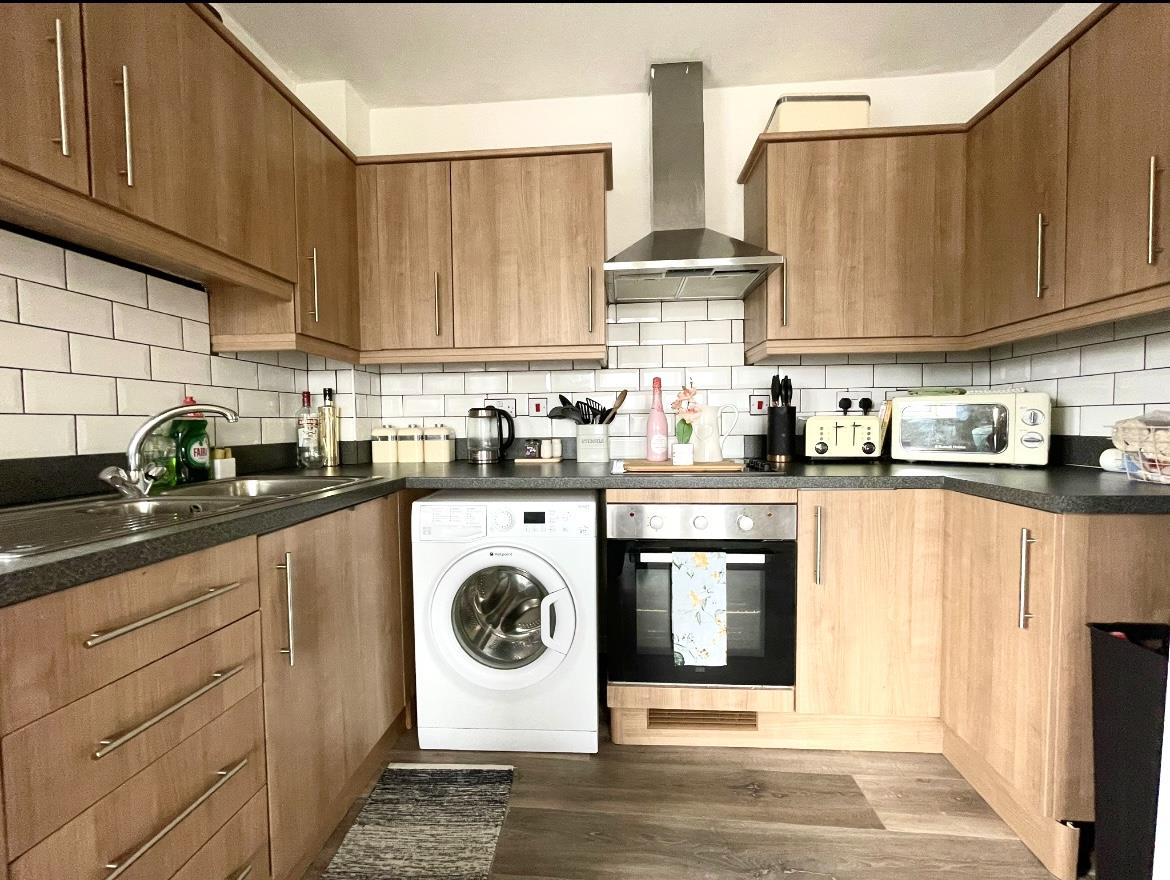 Clayton Drive, Pontarddulais, Swansea, photo 3