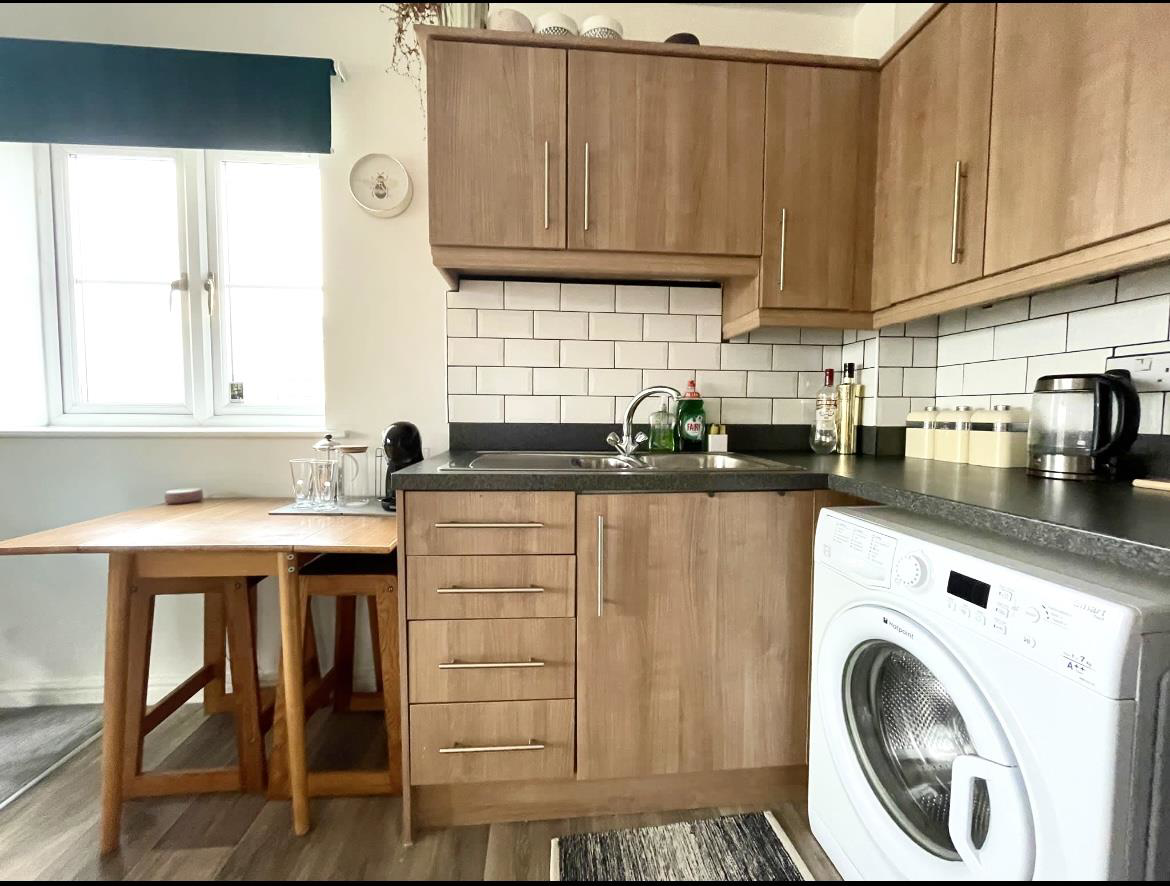 Clayton Drive, Pontarddulais, Swansea, photo 12