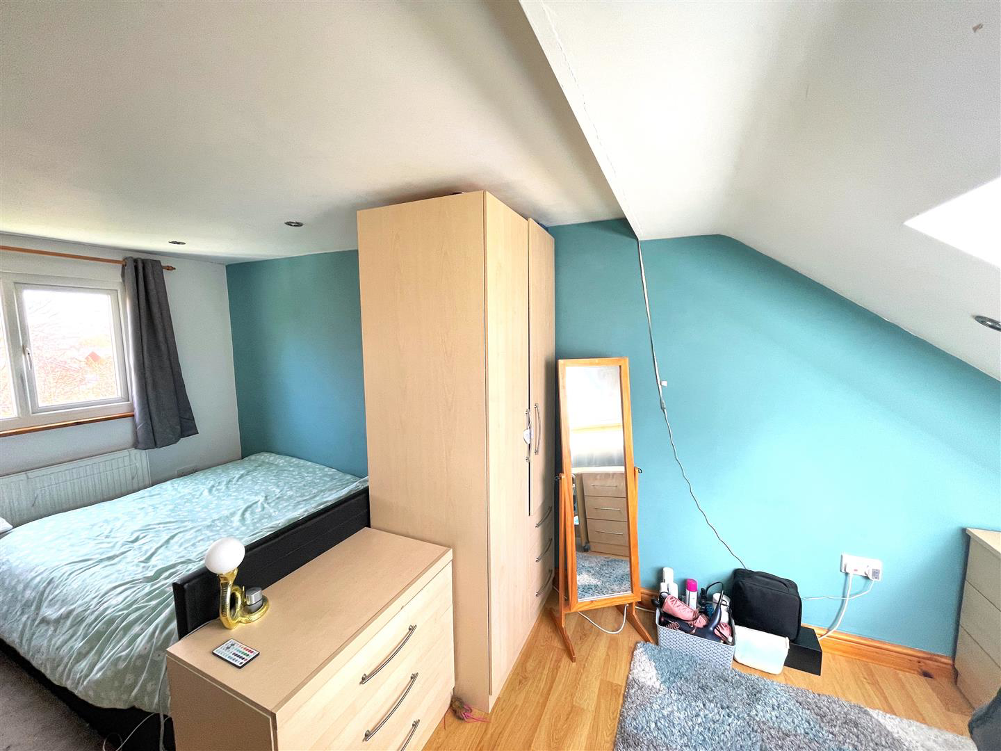 Sandringham Close, Gorseinon, Swansea, photo 25