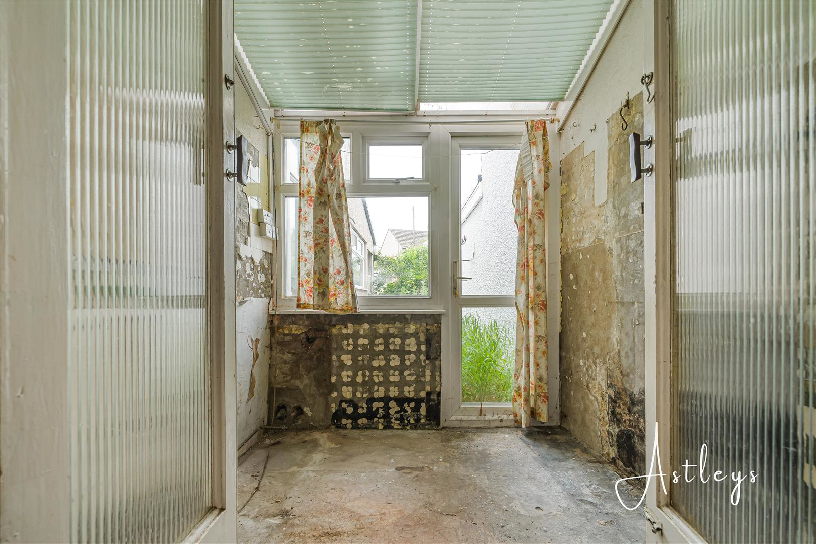Cwrt Sart, Neath, photo 6