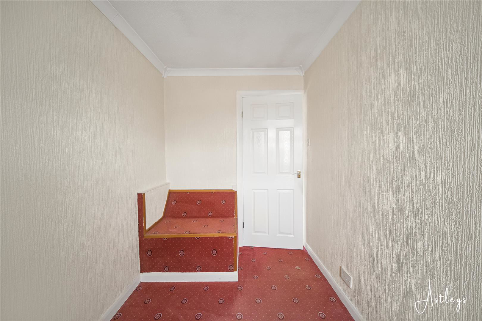 Castle Drive, Neath, photo 15