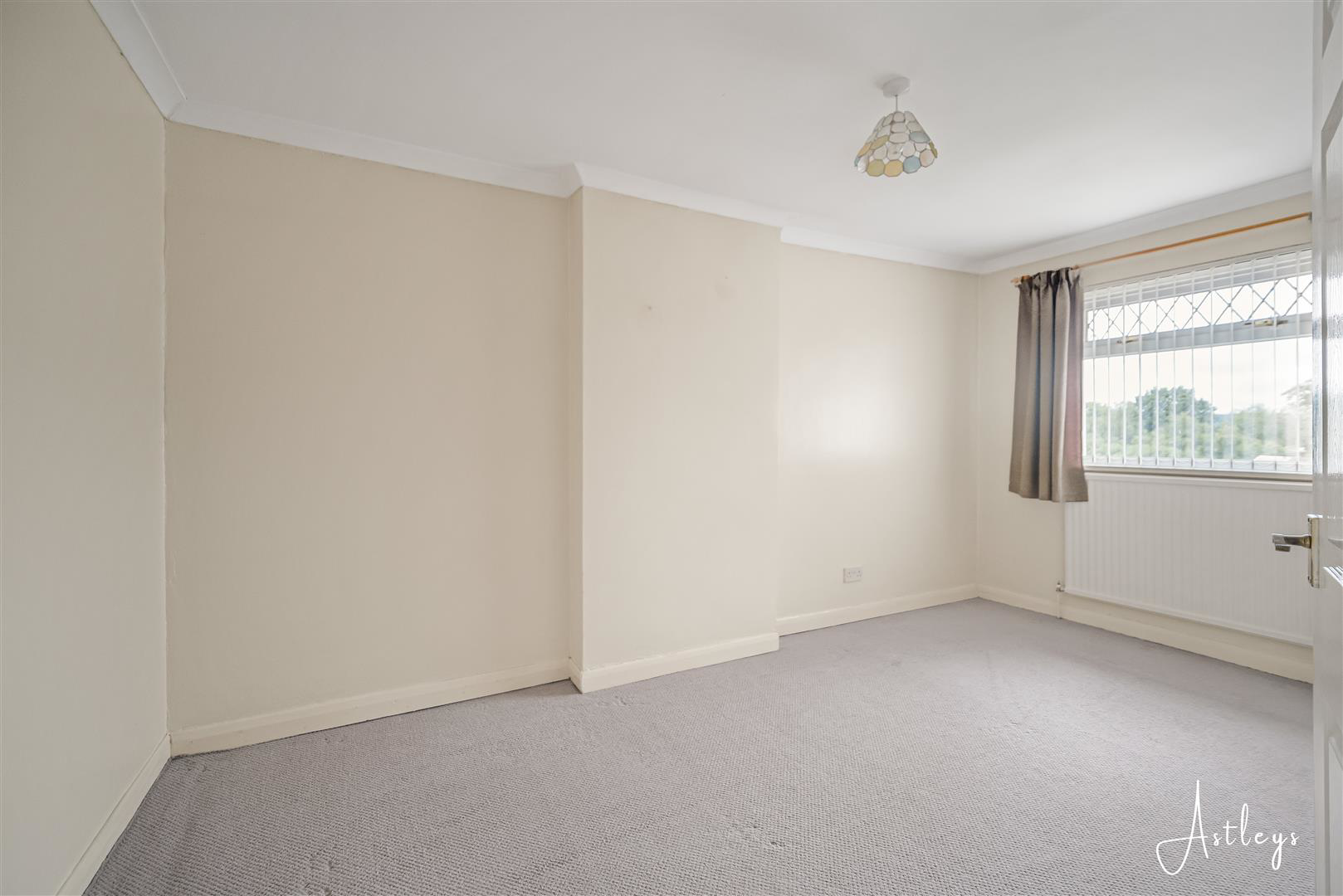 Castle Drive, Neath, photo 4