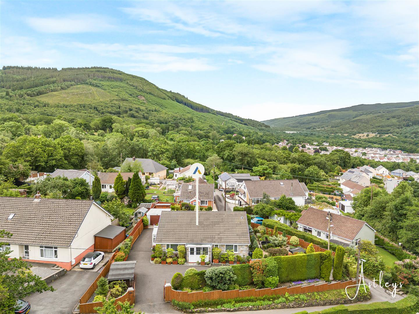 Parish Road, Cwmgwrach, Neath