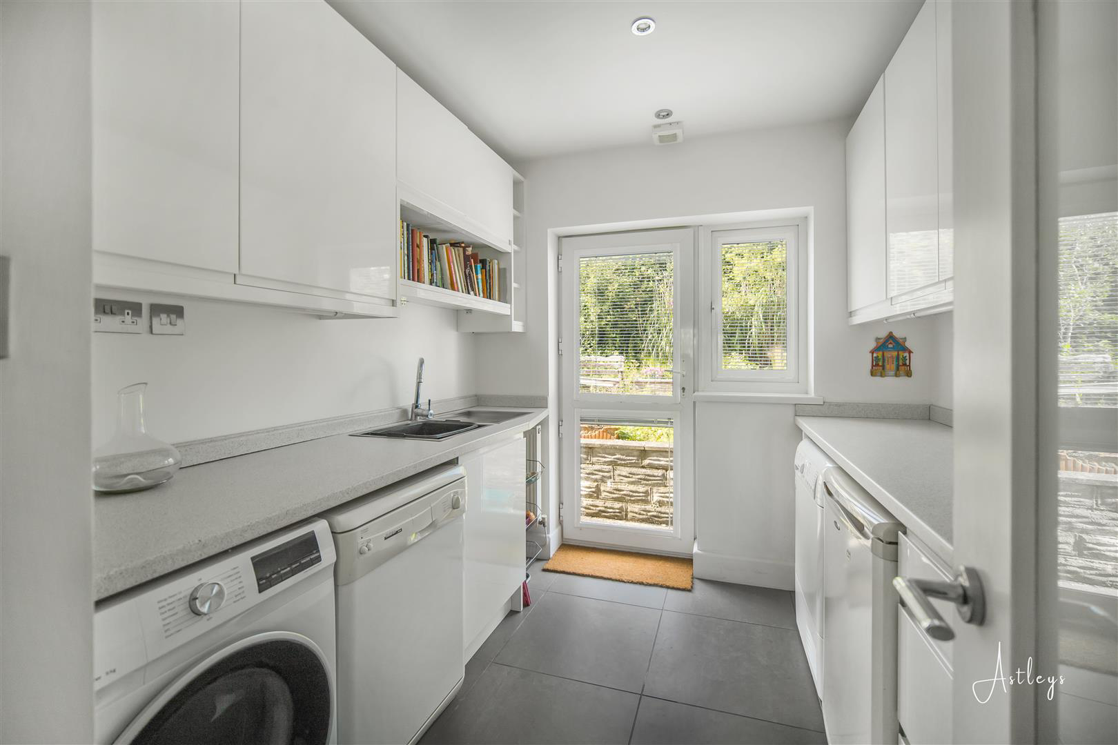 Nicholaston, Penmaen, Swansea, photo 11