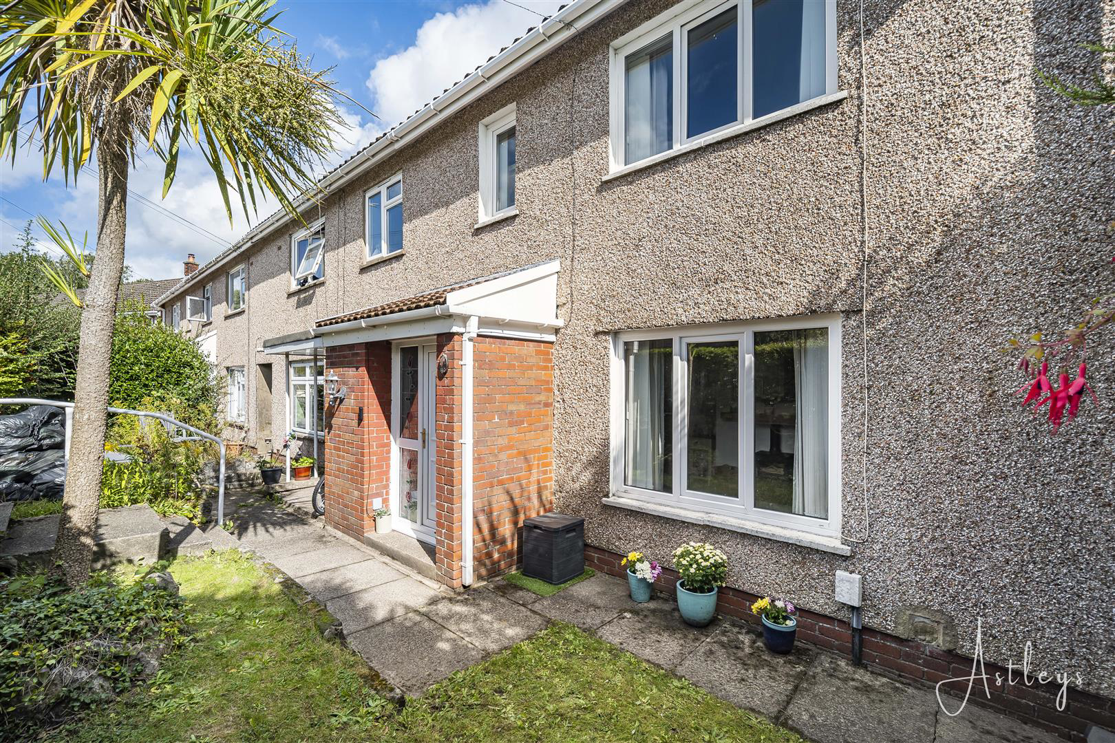 Sunnybank Close, West Cross, Swansea, photo 19