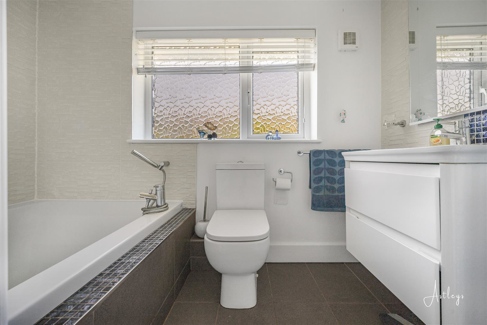 Nicholaston, Penmaen, Swansea, photo 20
