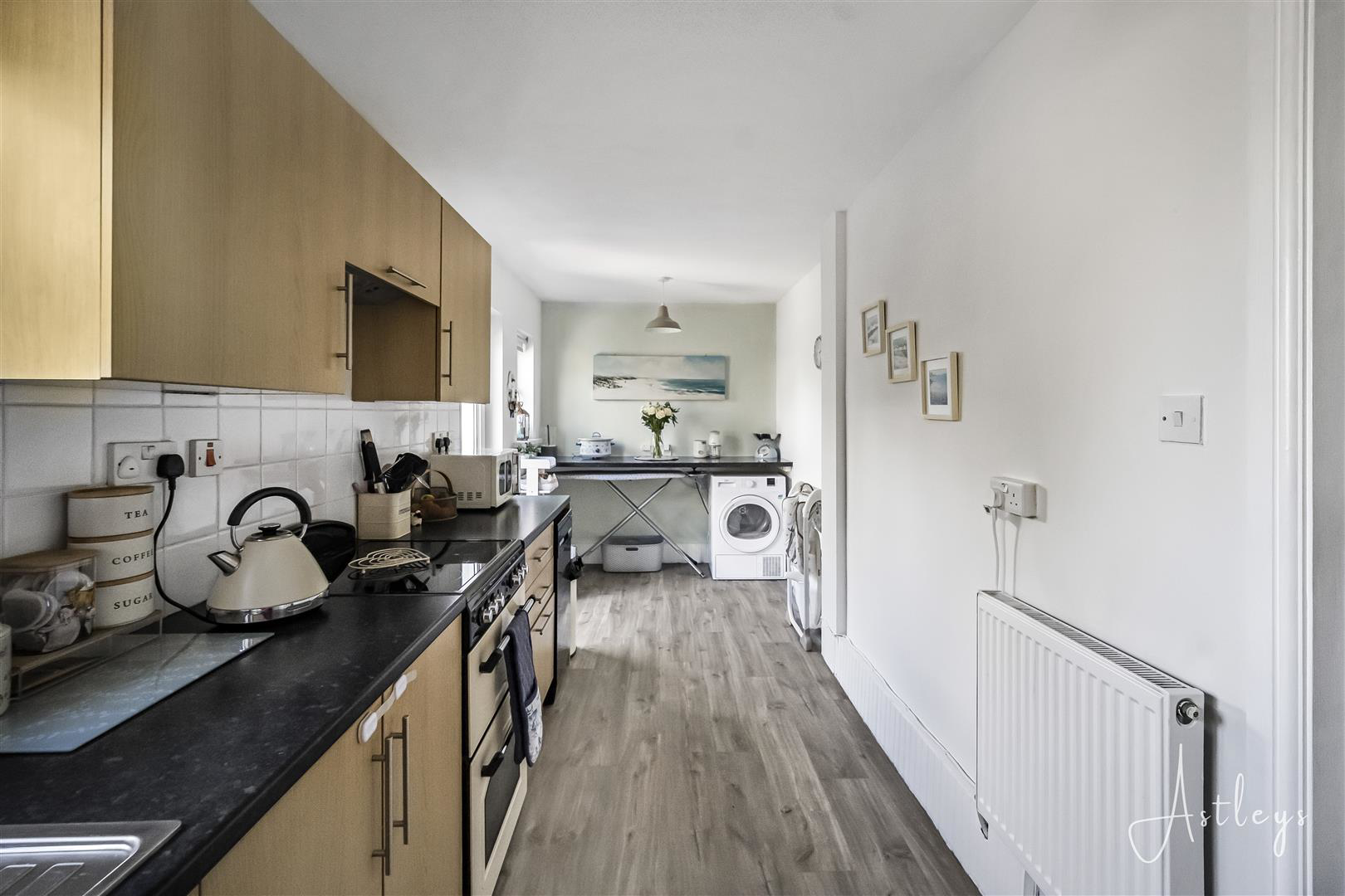 Sunnybank Close, West Cross, Swansea, photo 8