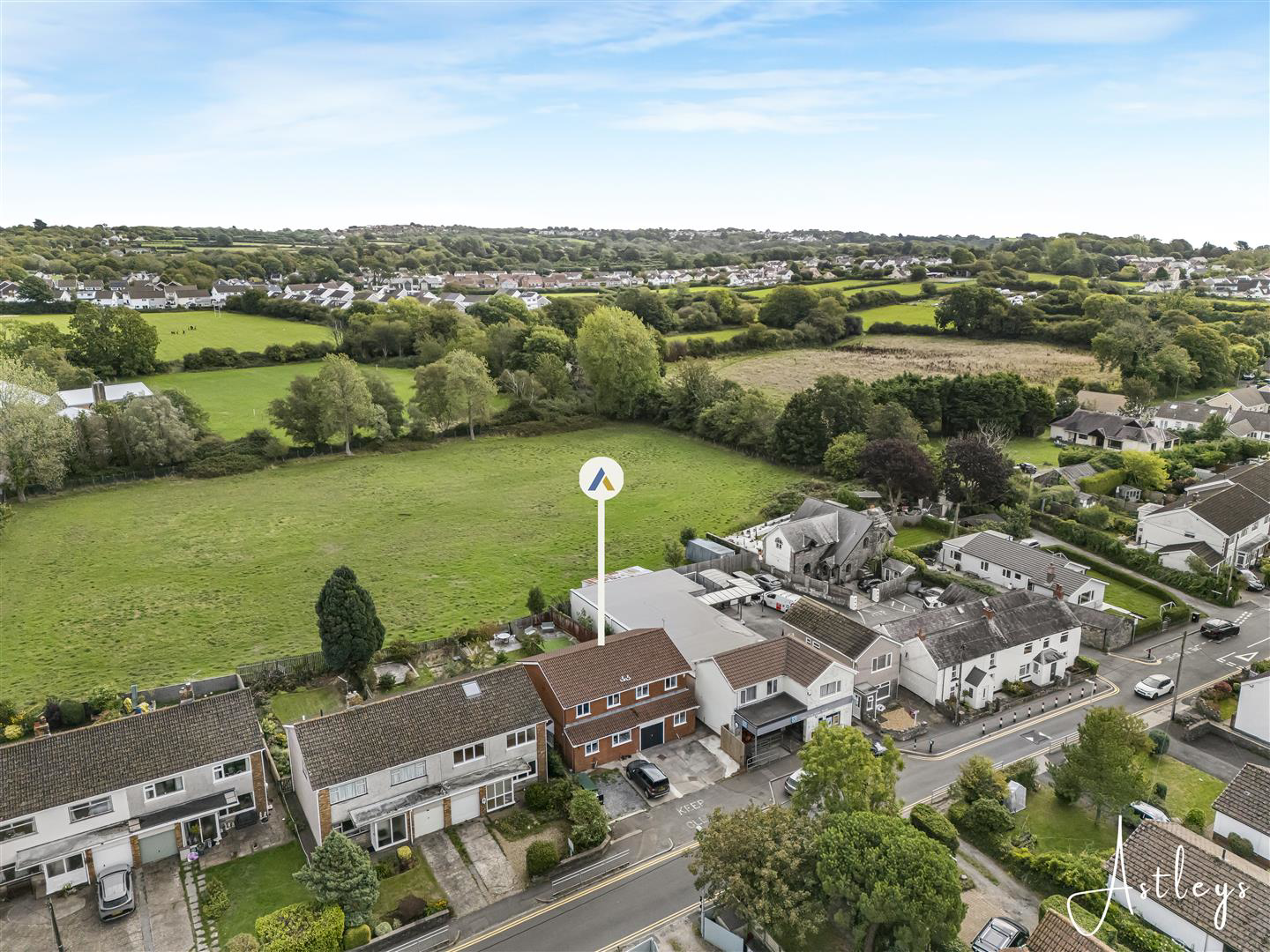 Bishopston Road, Bishopston, Swansea, photo 19