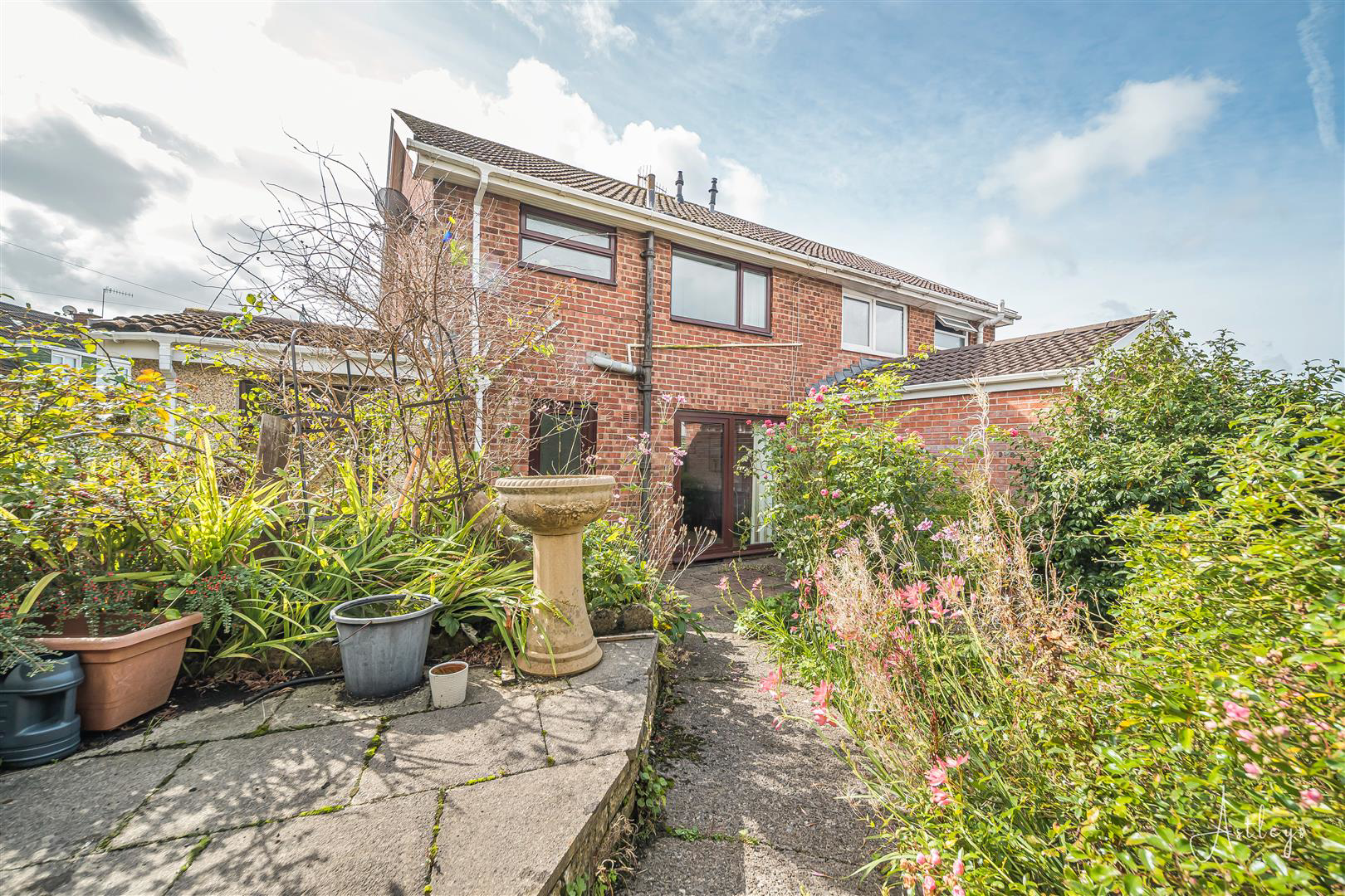 Heol Celyn, Neath, photo 18
