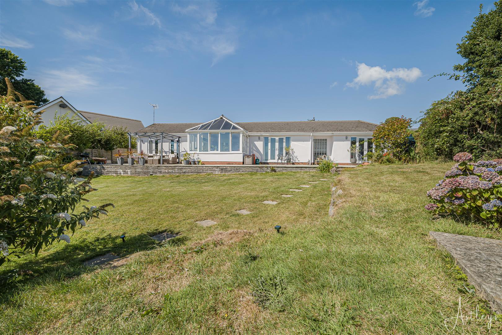 The Downs, Reynoldston, Swansea, photo 28