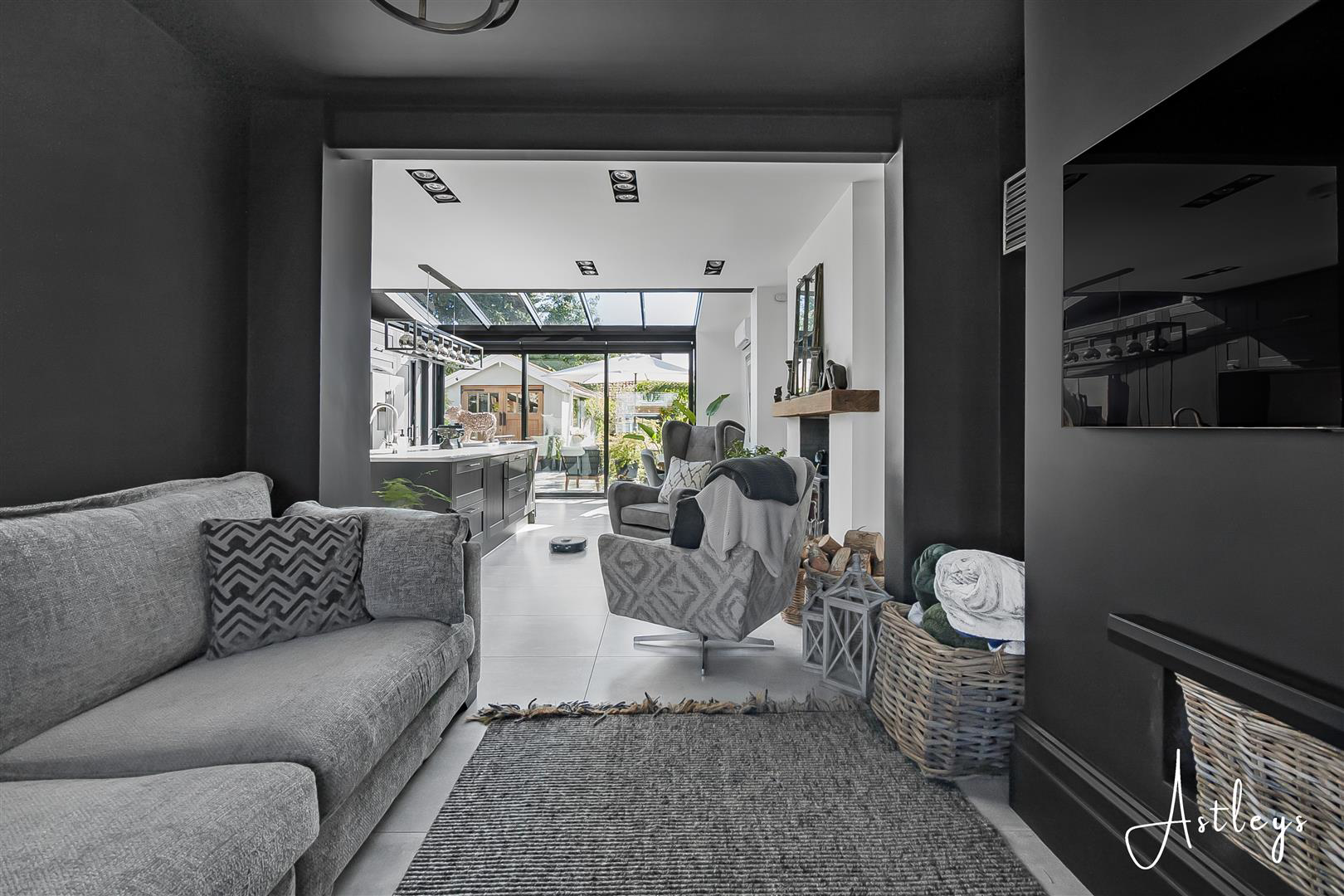 Chestnut Road, Neath, photo 8