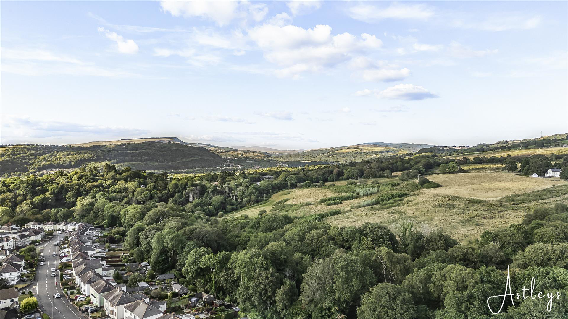 Chestnut Road, Neath, photo 26