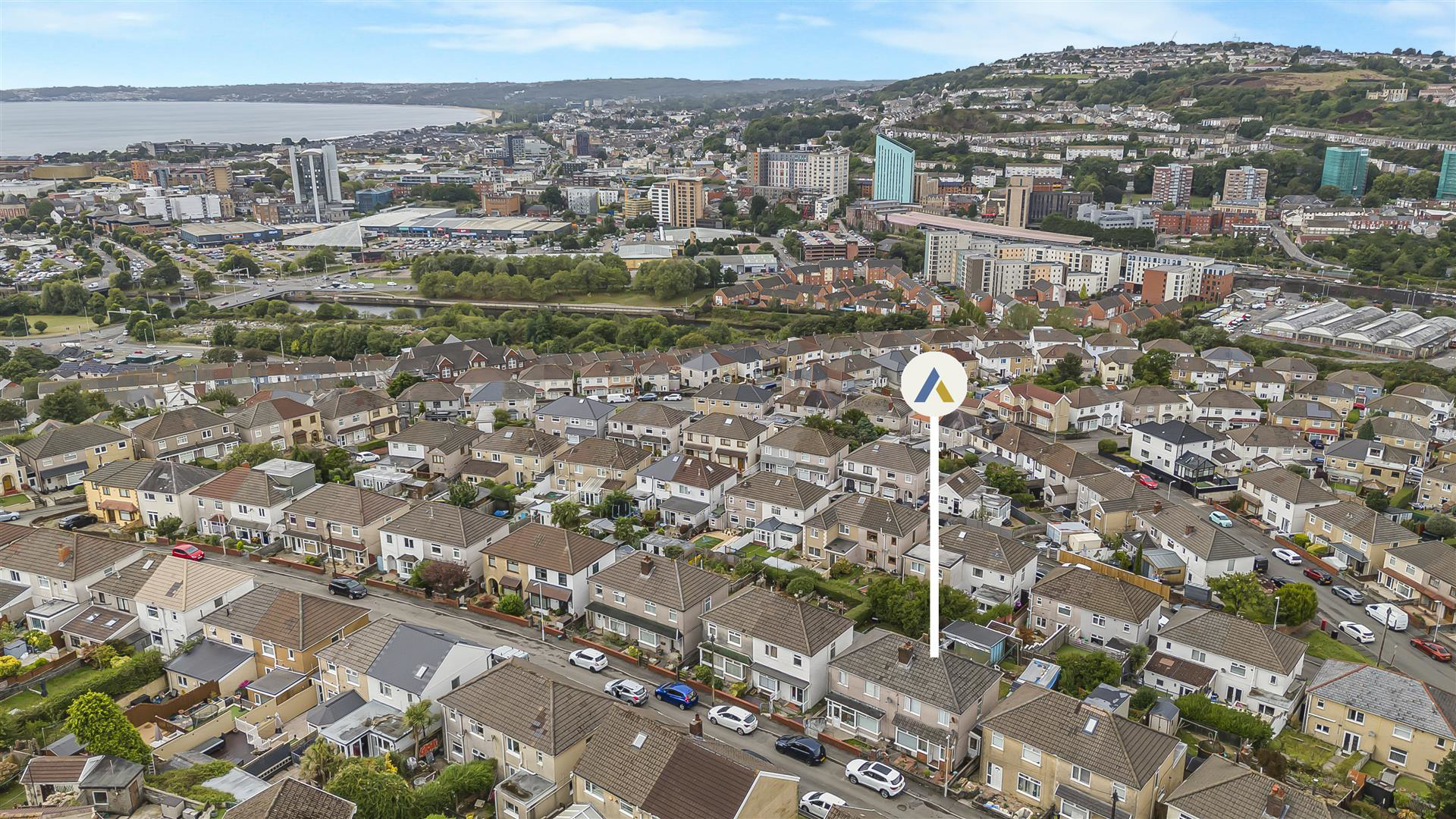 Elmhurst Crescent, St. Thomas, Swansea, photo 17