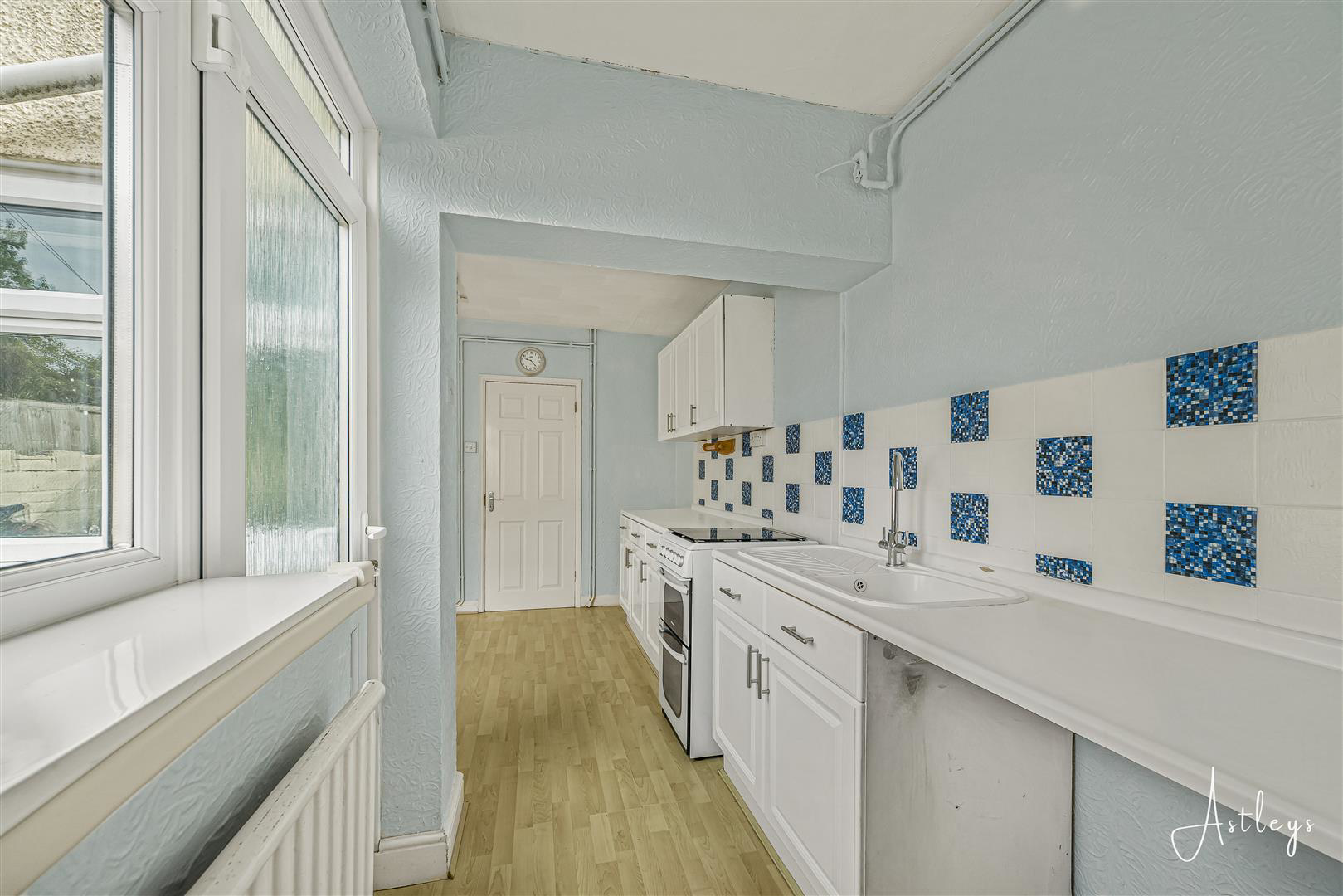 Sycamore Avenue, Neath, photo 7