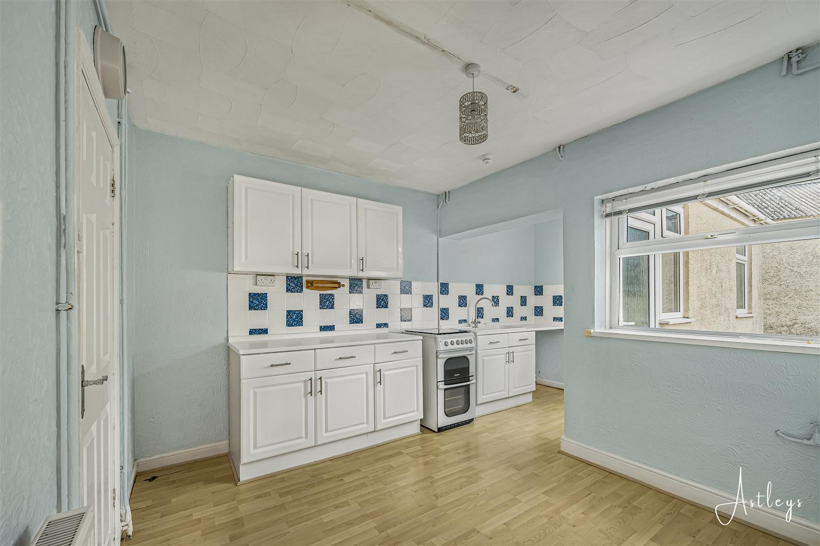 Sycamore Avenue, Neath, photo 6