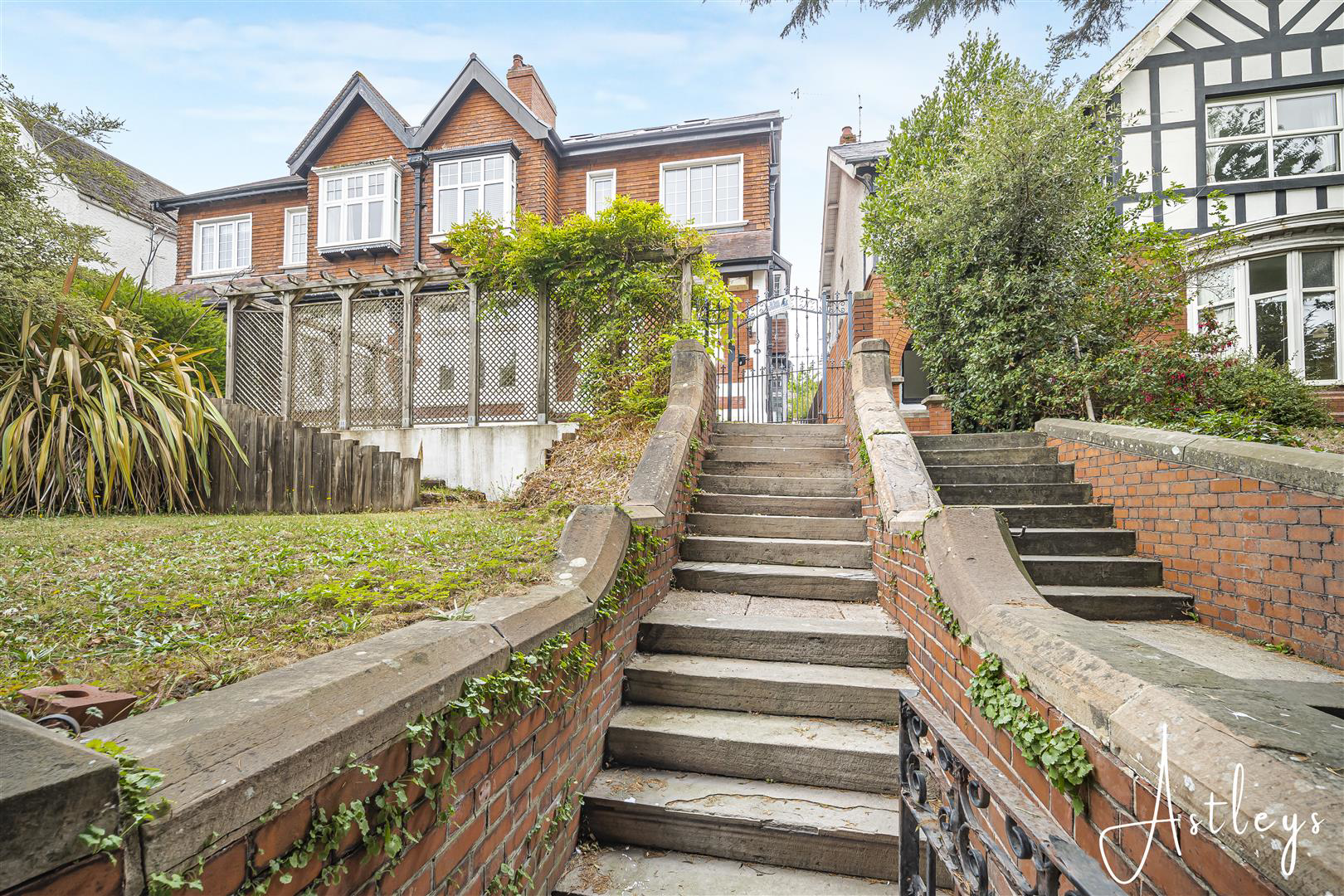 Uplands Crescent, Uplands, Swansea