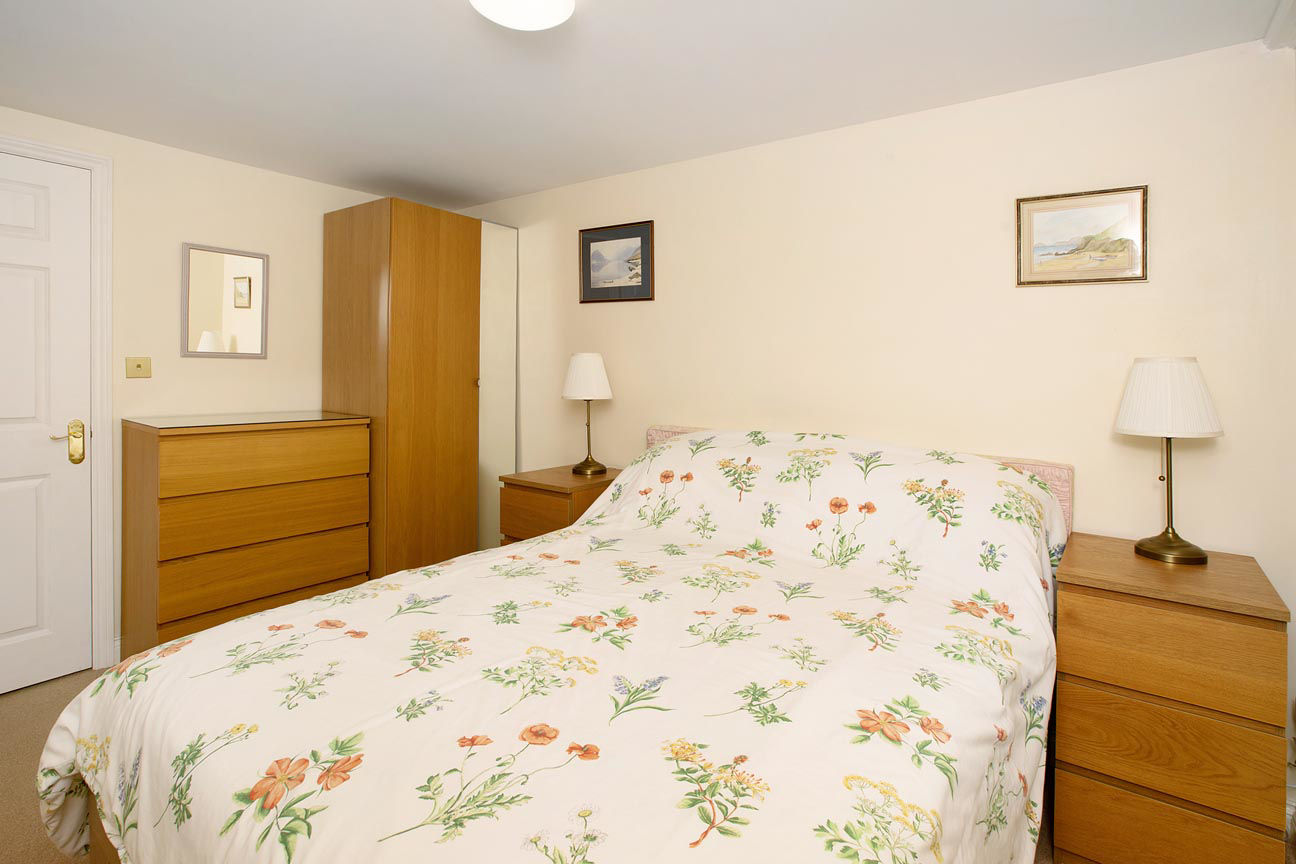 Wellington Street, Evelyn House, TQ14, photo 9