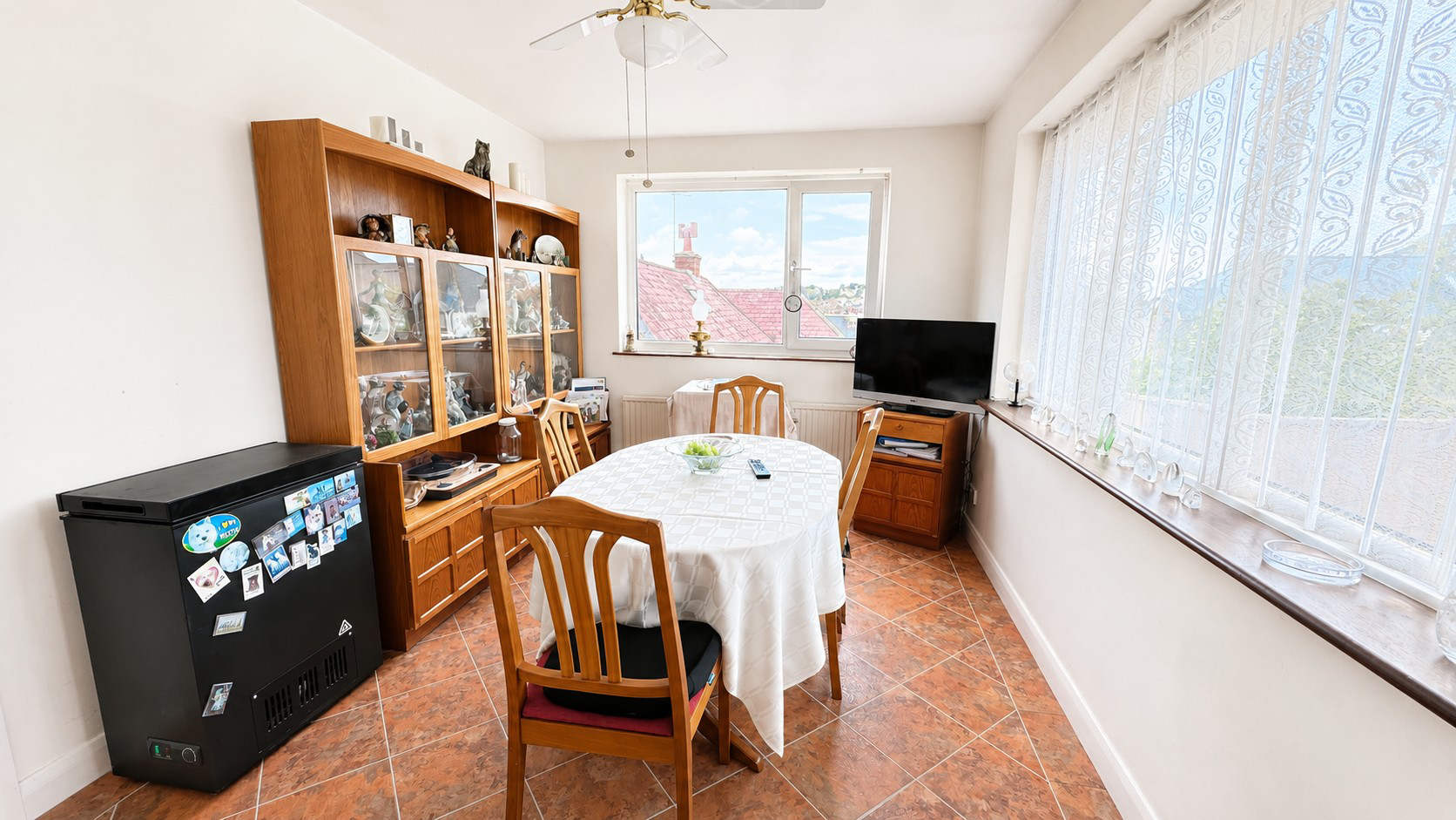 George Street, Newton Abbot, TQ12, photo 4