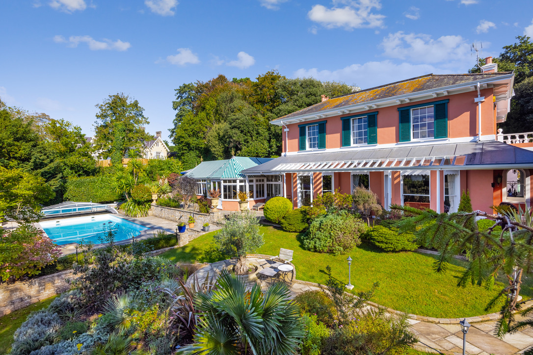 Higher Woodfield Road, Torquay, TQ1