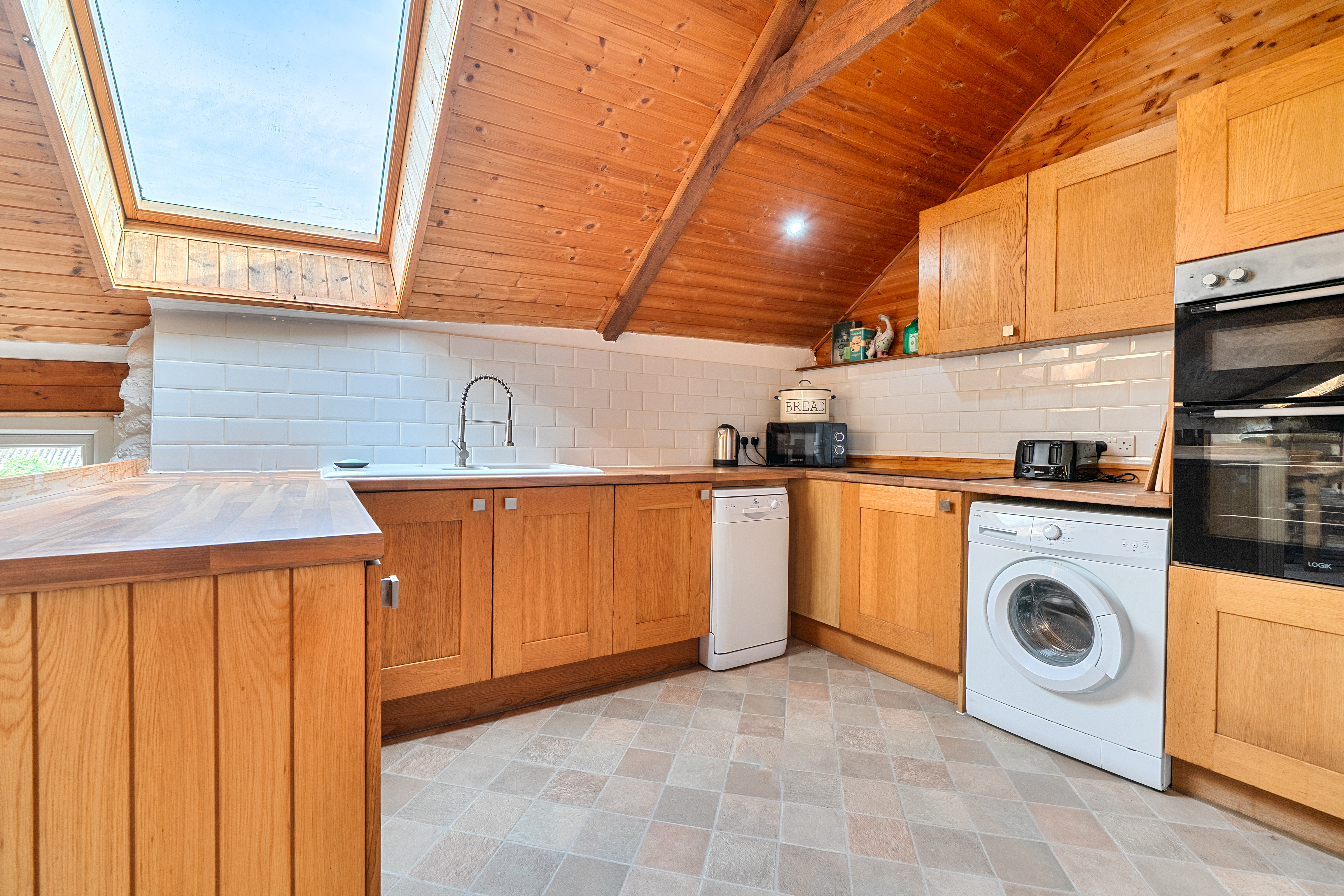 Bovey Tracey, Newton Abbot, TQ13, photo 24