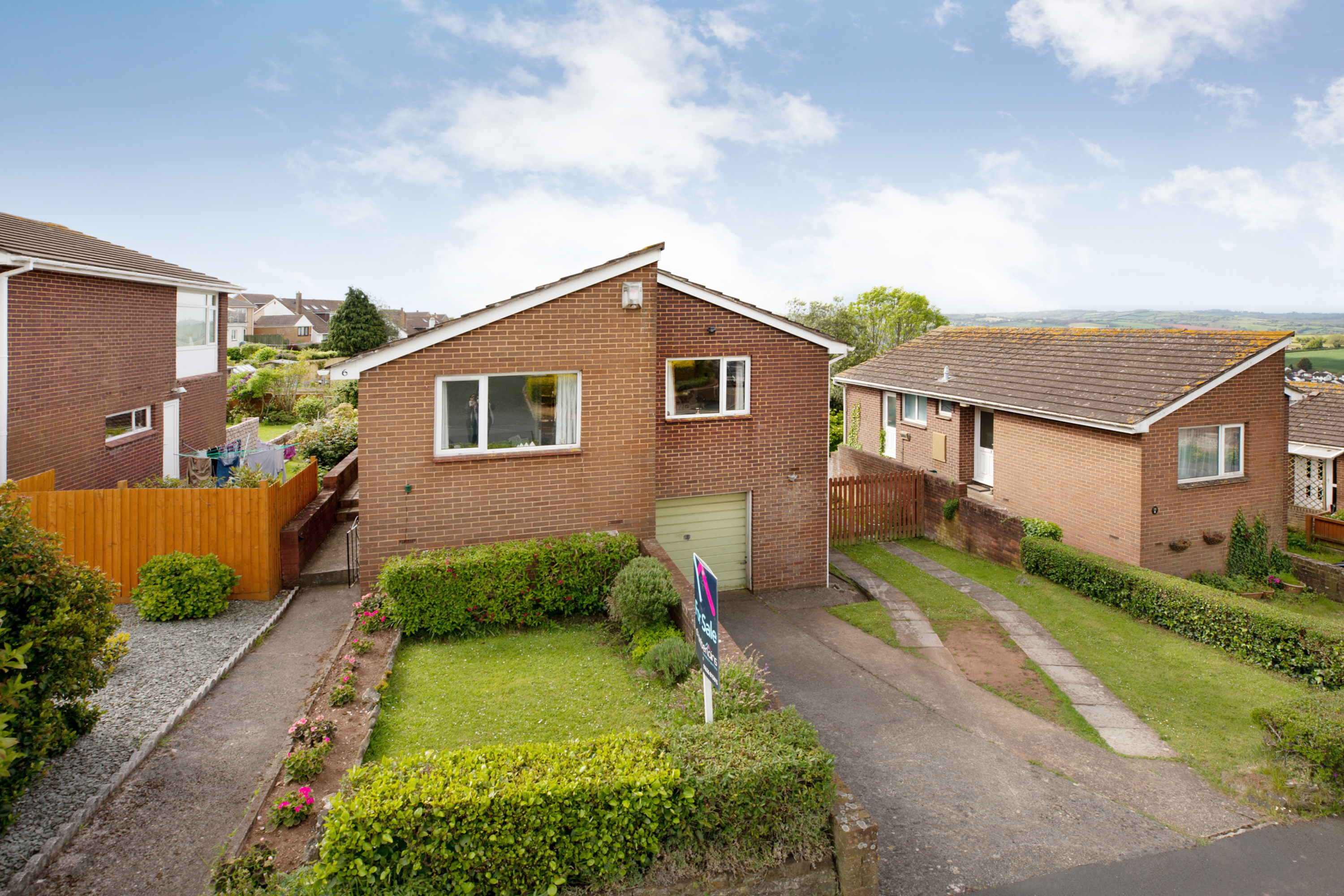 Raleigh Road, Teignmouth, TQ14