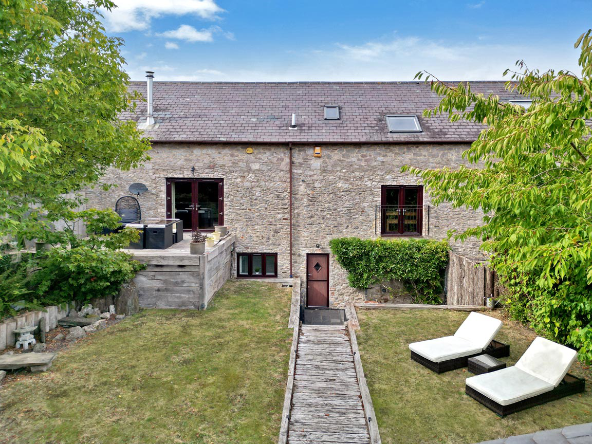 Bulleigh Barton Court, Ipplepen, TQ12