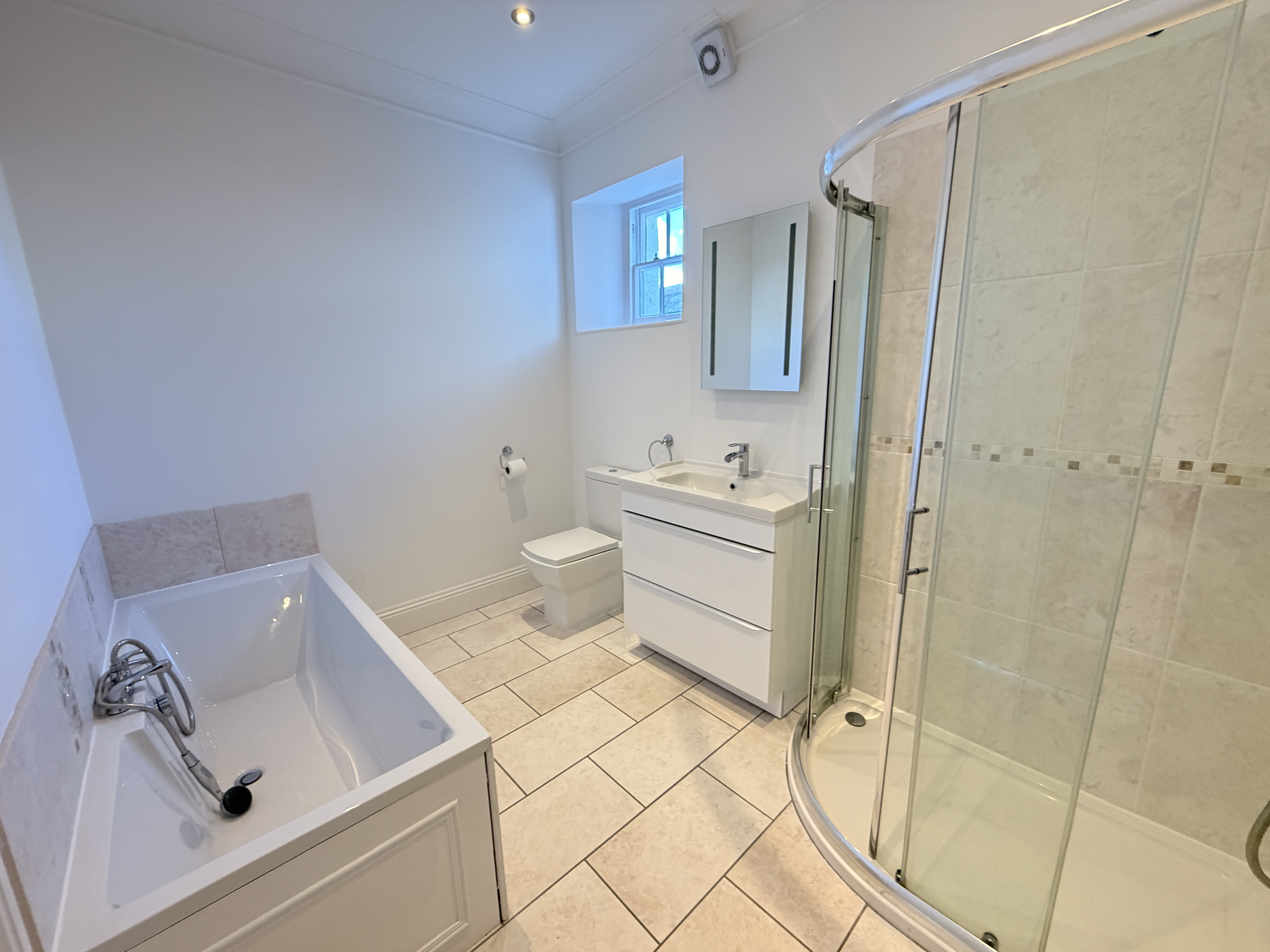 14 Devon Square, Newton Abbot, TQ12 2HR, photo 15