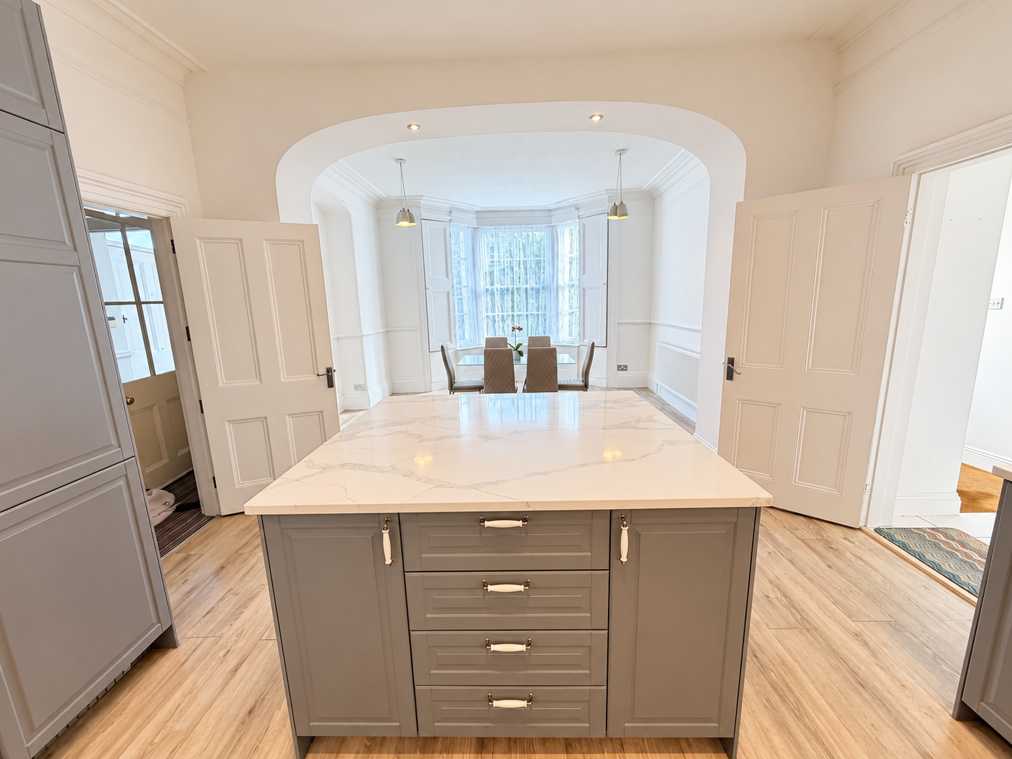 14 Devon Square, Newton Abbot, TQ12 2HR, photo 2