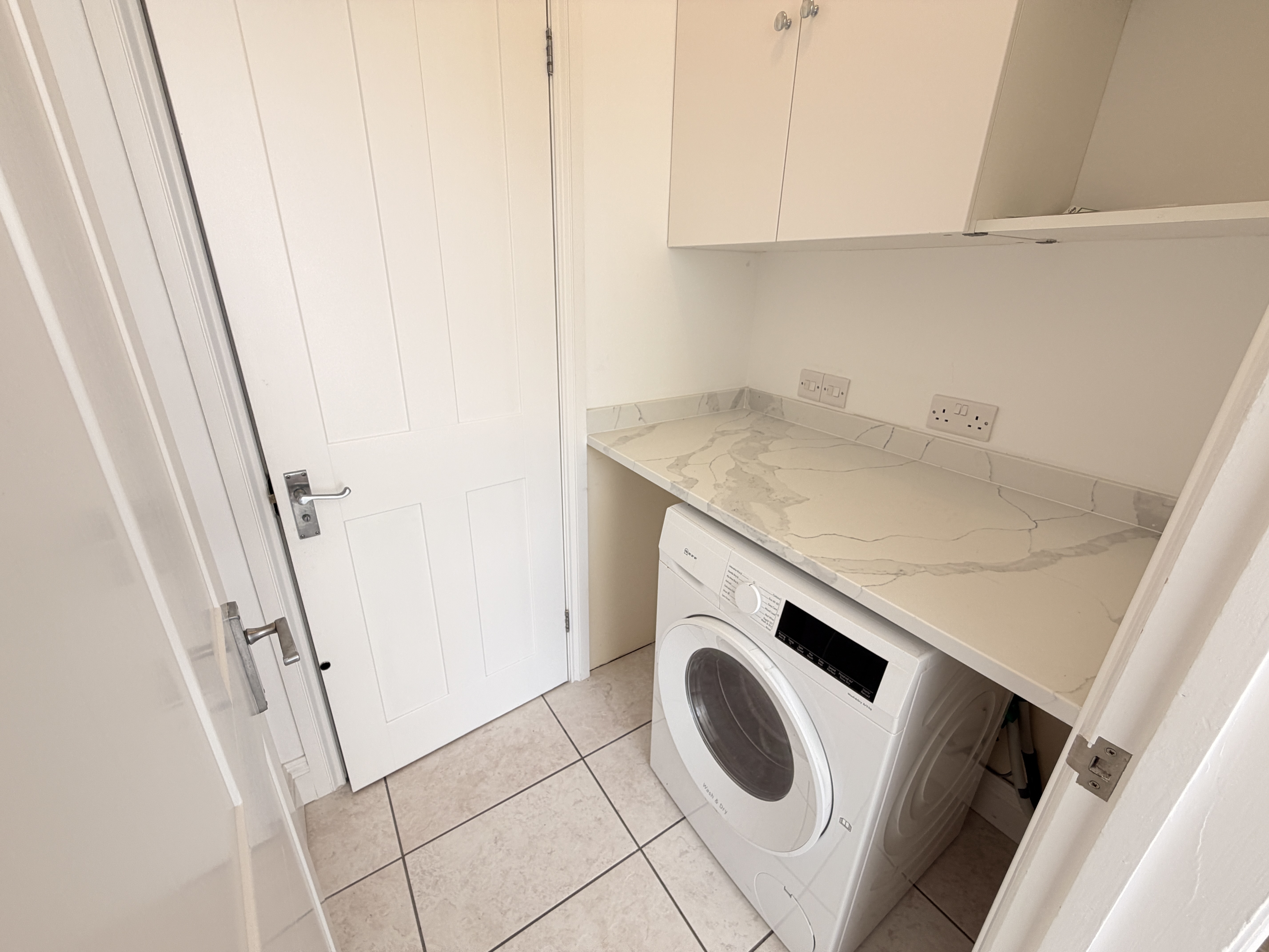 14 Devon Square, Newton Abbot, TQ12 2HR, photo 6