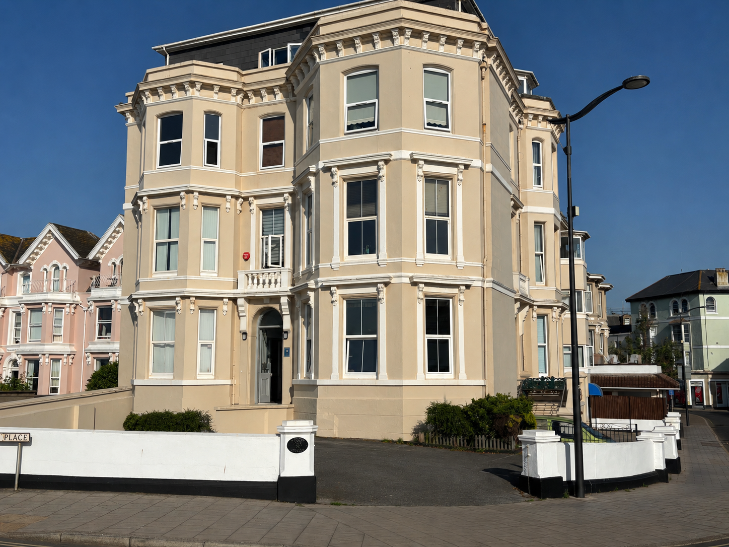Courtenay Place, Devon House Courtenay Place, TQ14