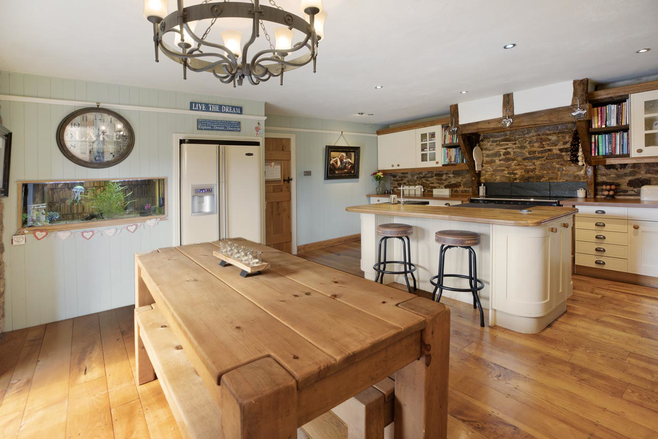 Bulleigh Barton Court, Ipplepen, TQ12, photo 4