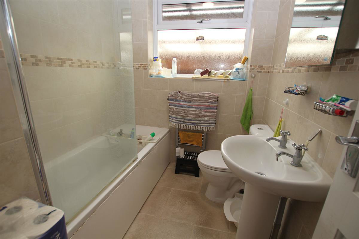 Lymington Avenue, Clacton-on-Sea, photo 6