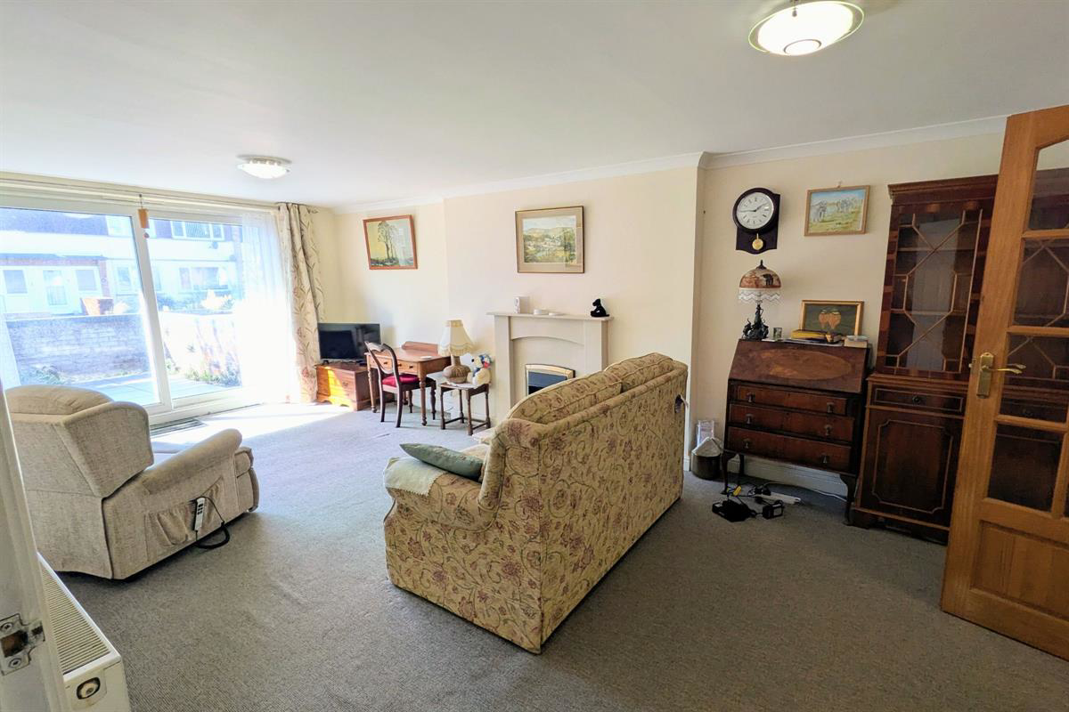 Kings Avenue, Clacton-on-Sea, photo 3
