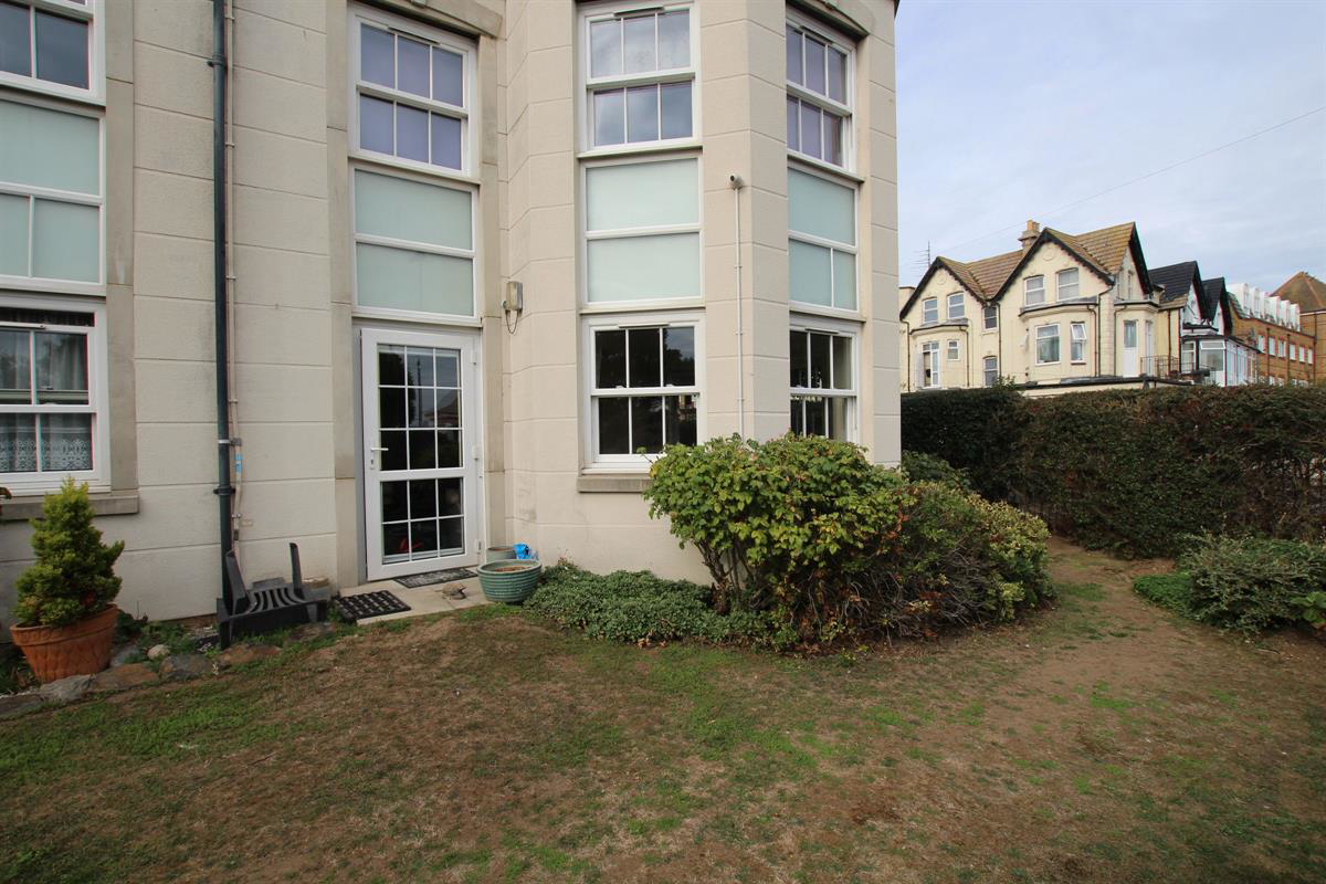 Imperial Court, Clacton-on-Sea, photo 9